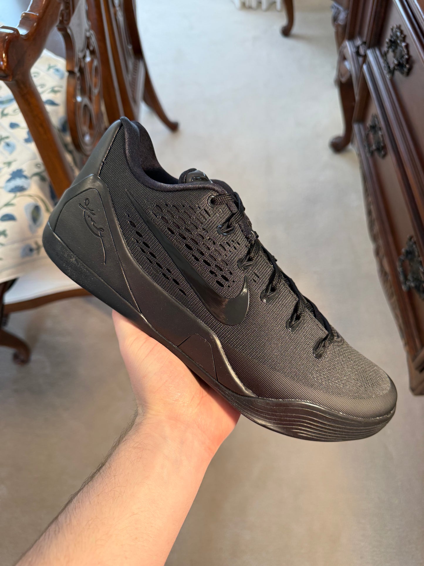 Kobe 9 EM Low Protro TB Black