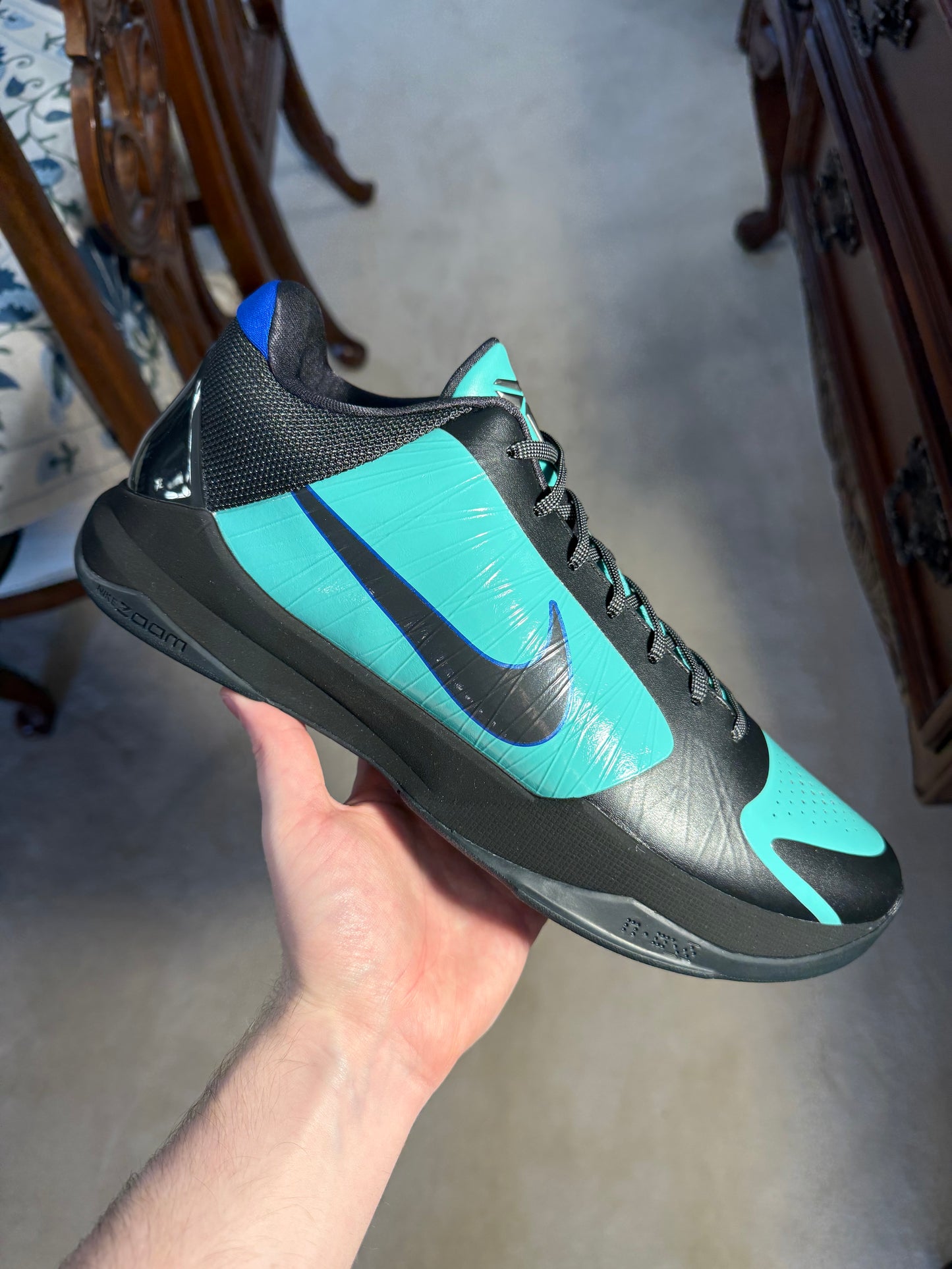 Kobe 5 Protro The Academy