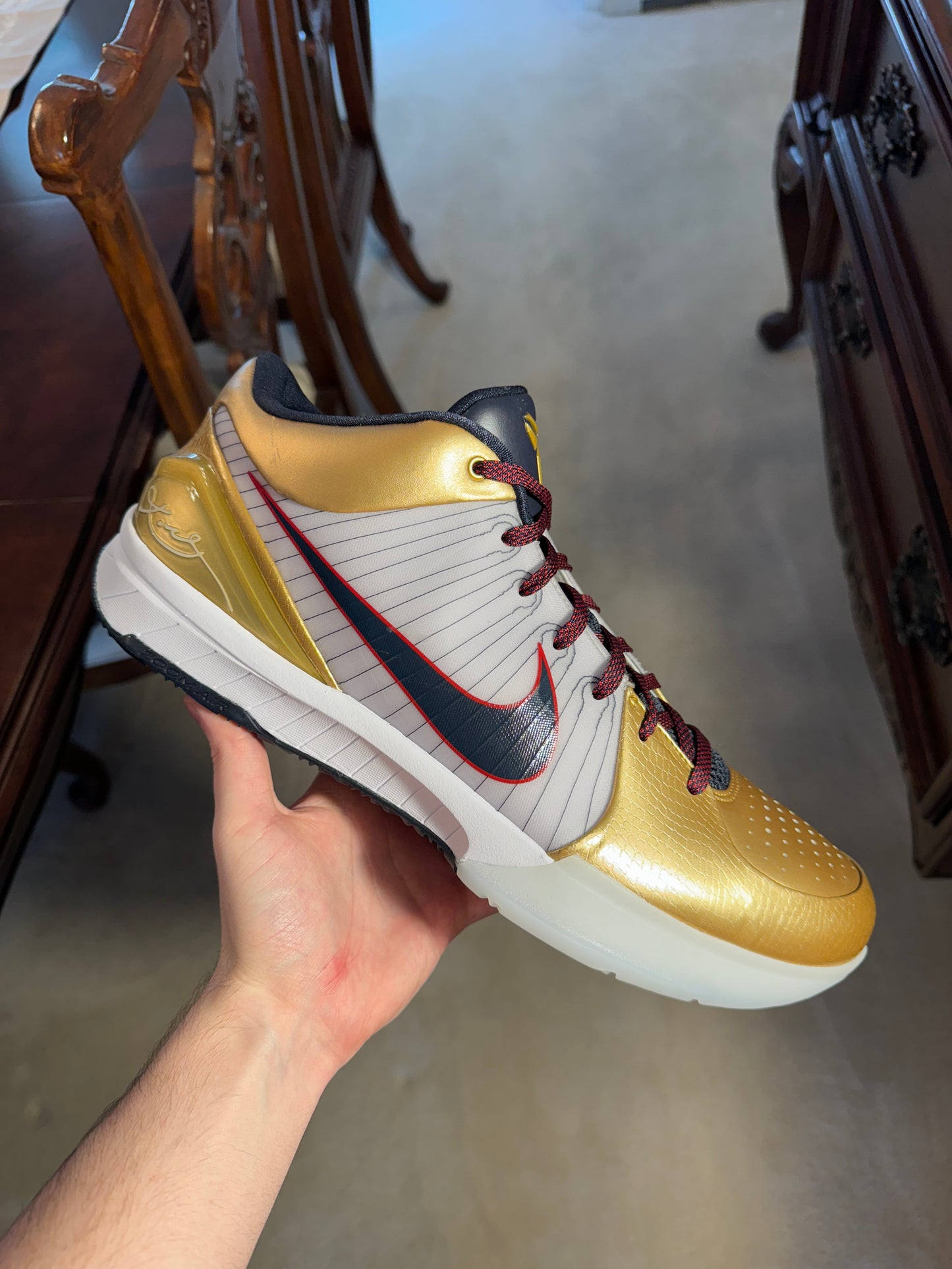 Kobe 4 Protro Gold Medal