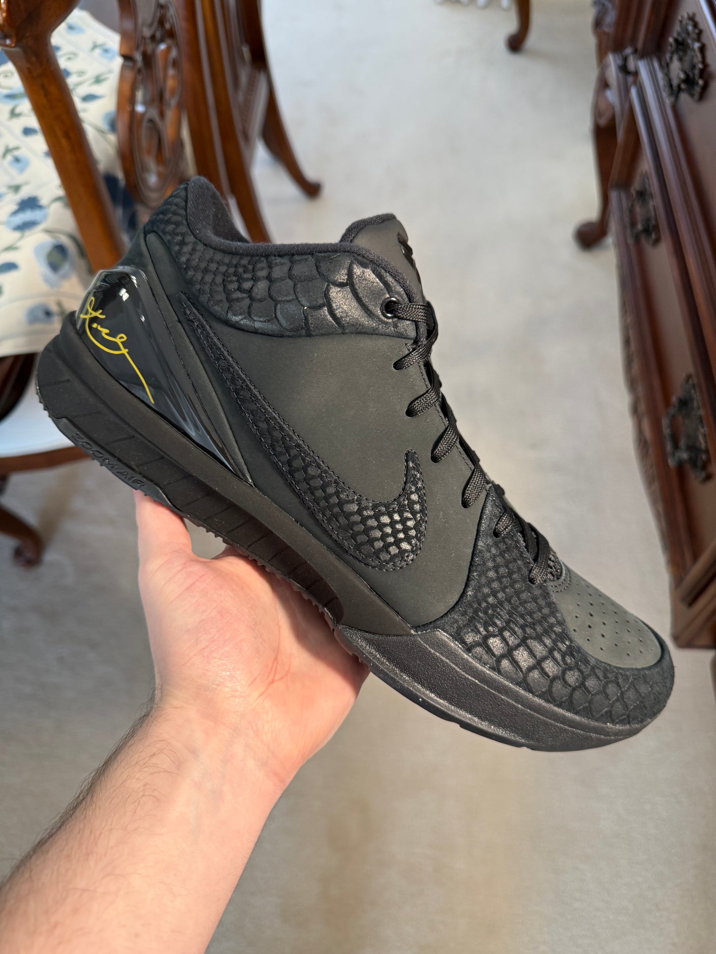 Kobe 4 Protro Gift of Mamba