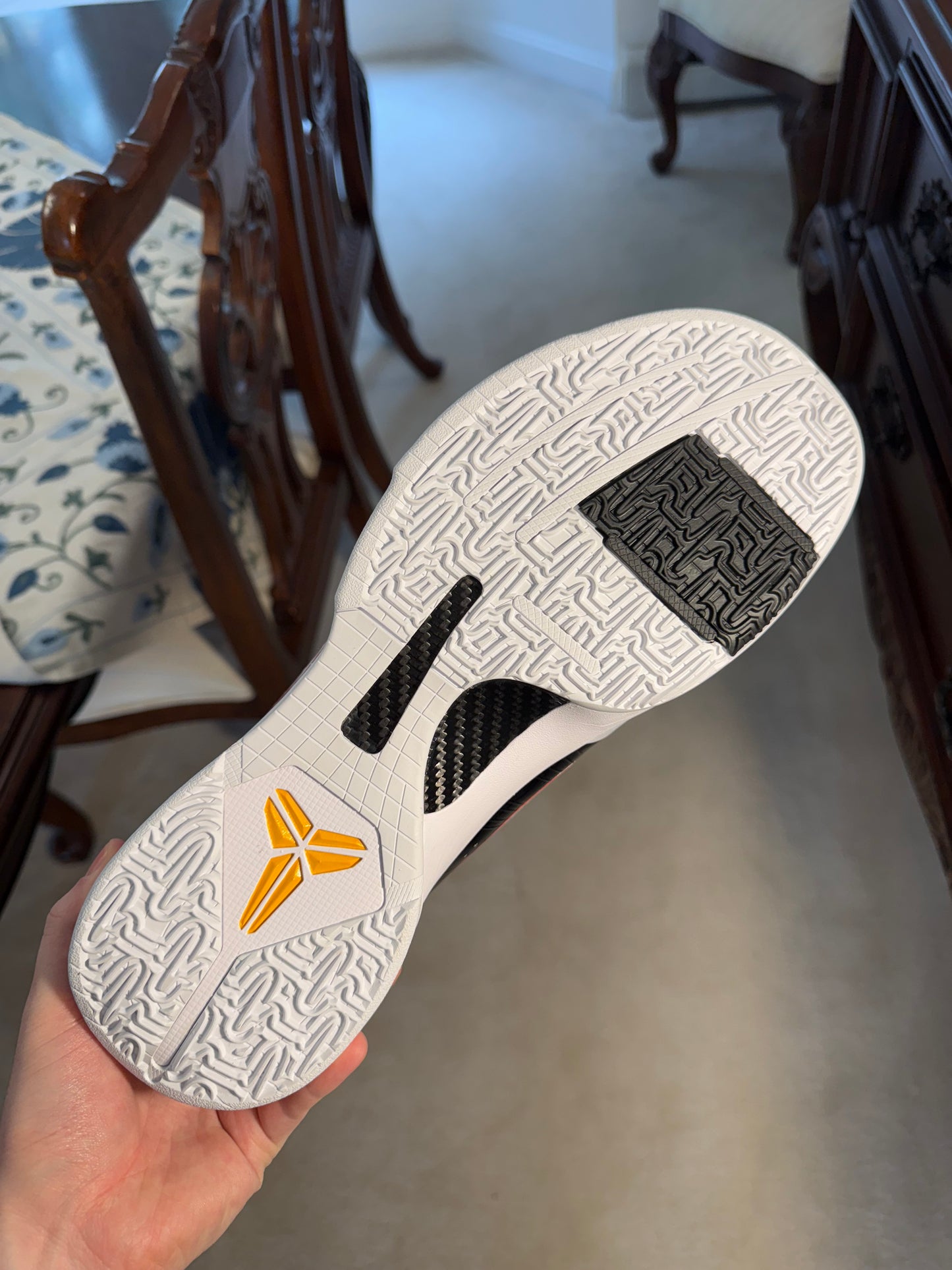 Kobe 5 Protro Bruce Lee Alternate