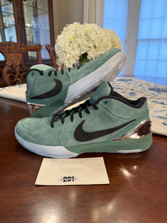 Kobe 4 Protro Girl Dad