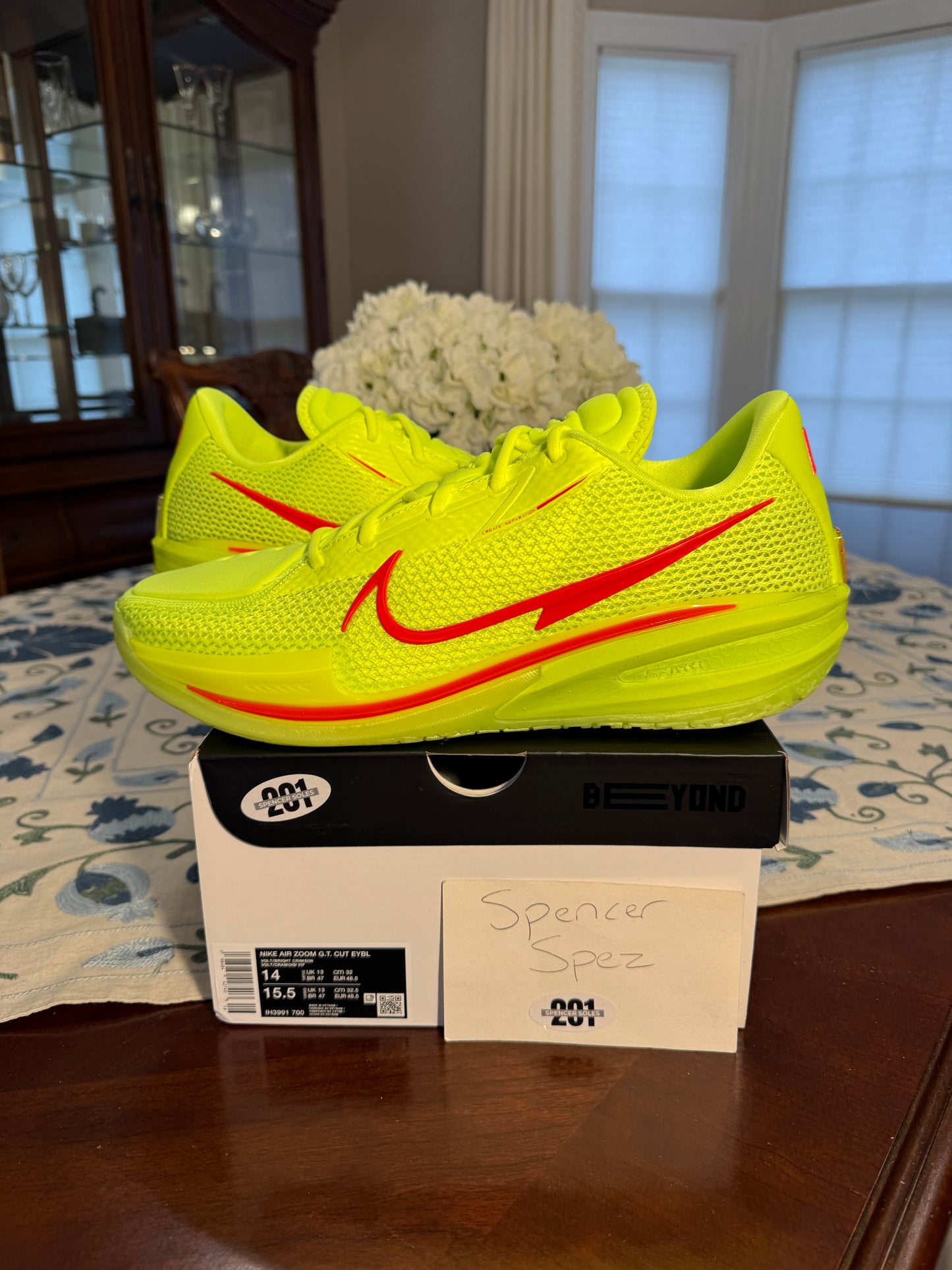 Nike GT Cut EYBL Volt