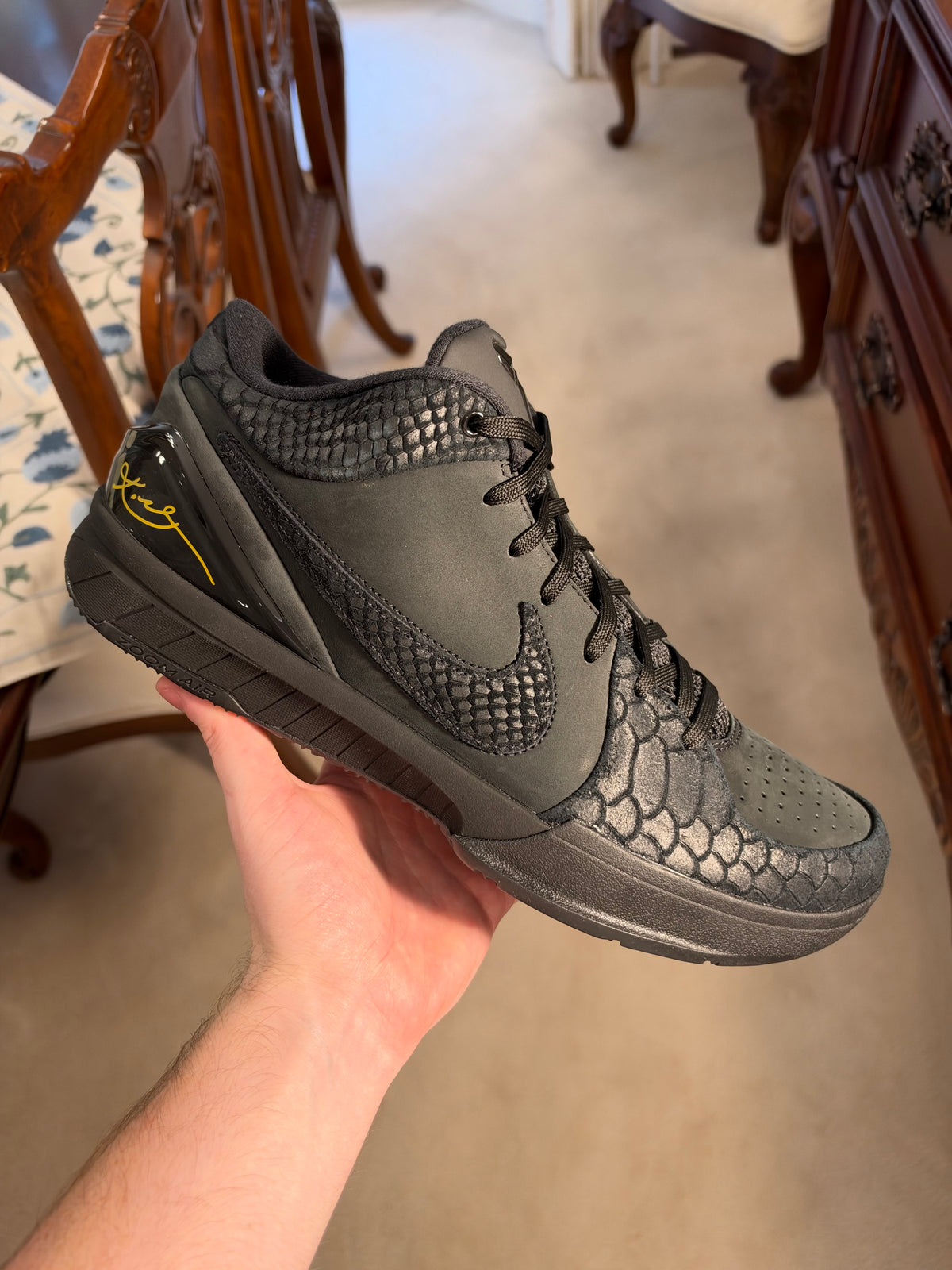 Kobe 4 Protro Gift of Mamba