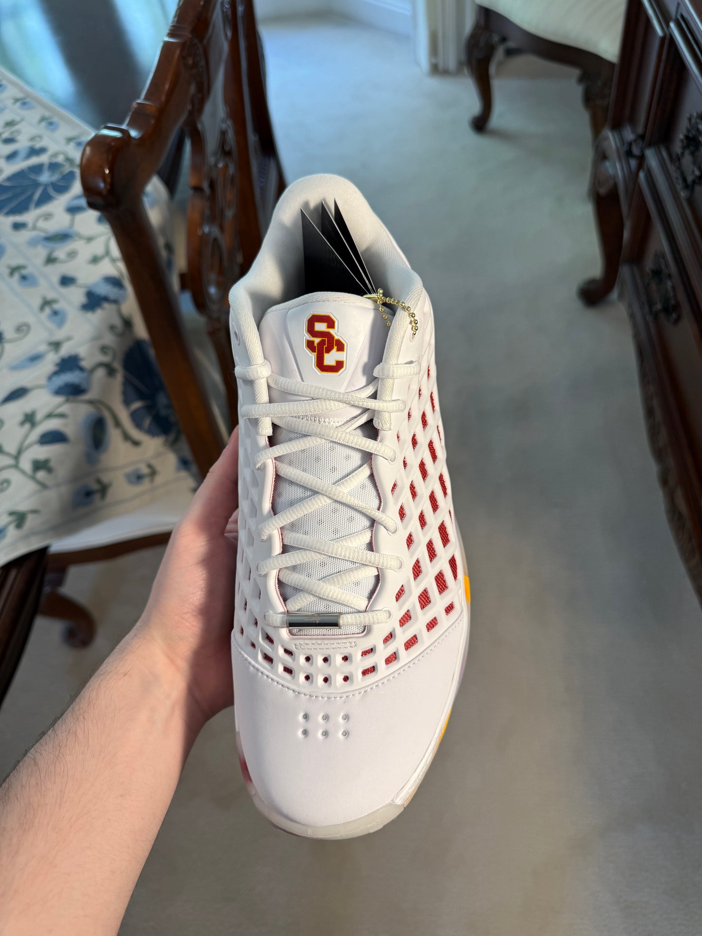 Kobe 3 Protro Low USC PE White