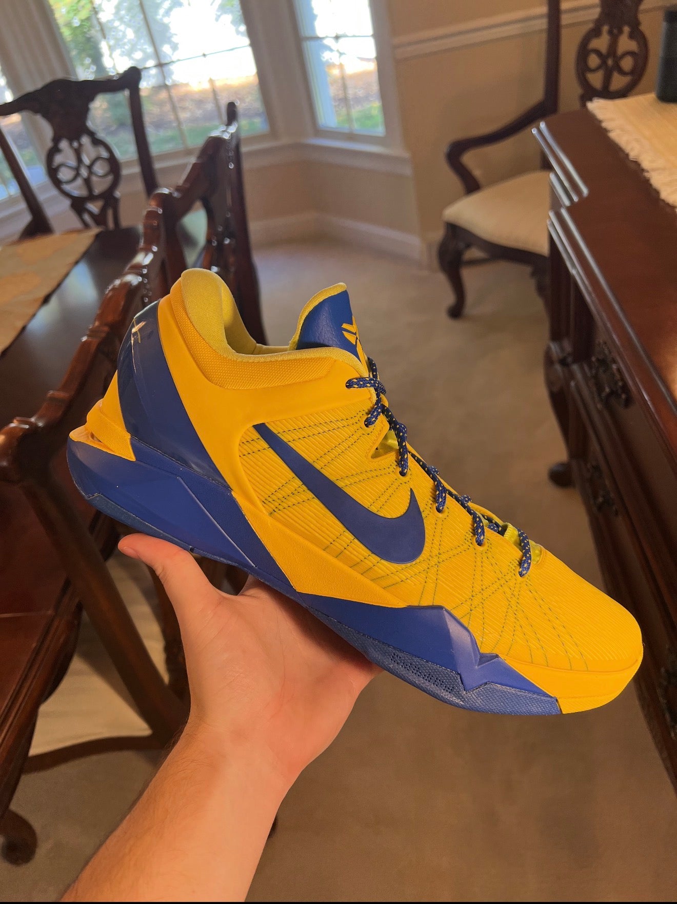 Kobe 7 Barcelona Away