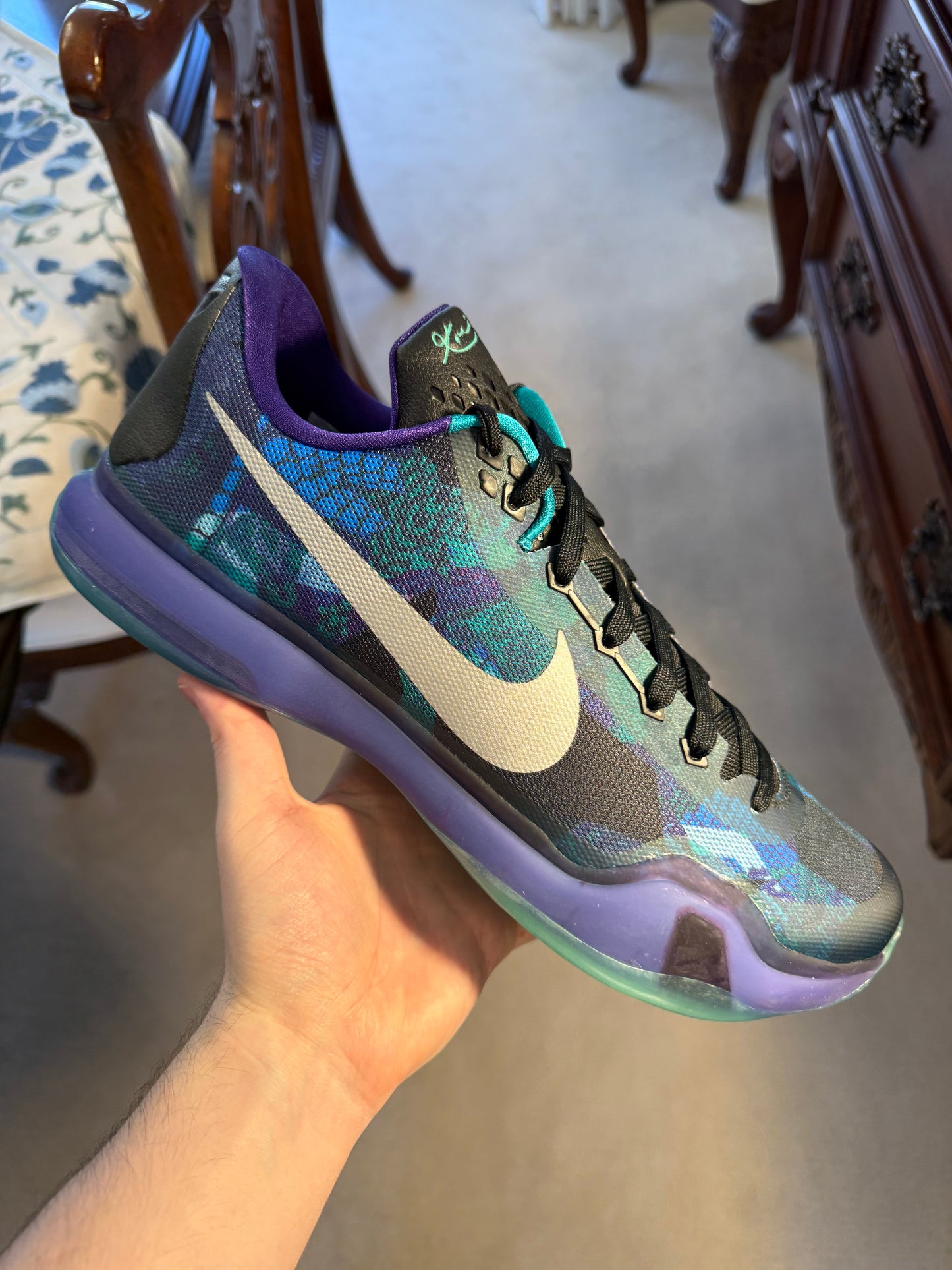 Kobe 10 Peach Jam Overcome