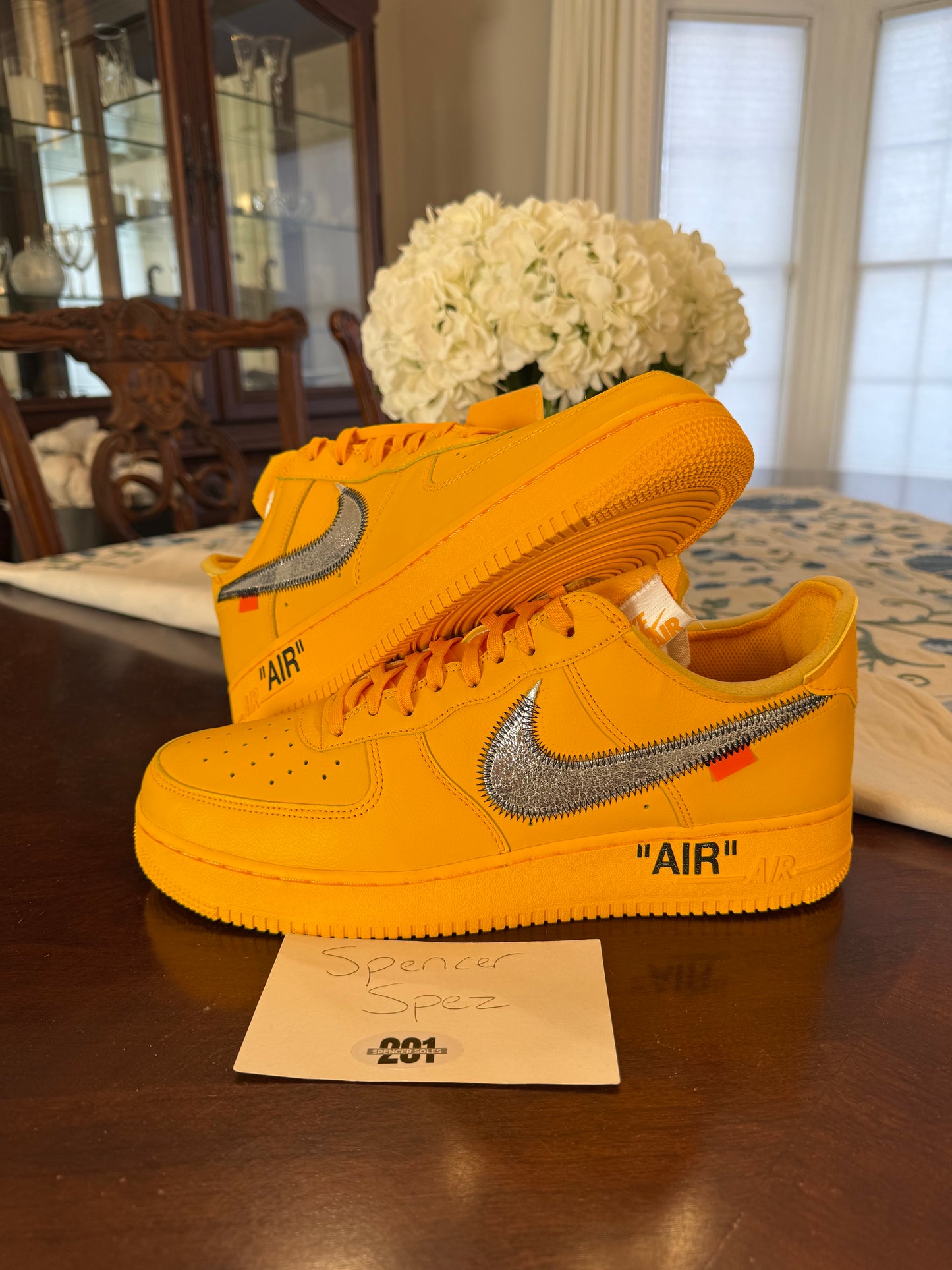 Air Force 1 Low Off-White ICA University Gold