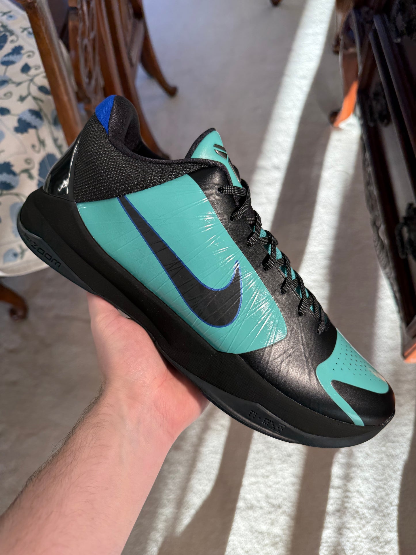 Kobe 5 Protro The Academy