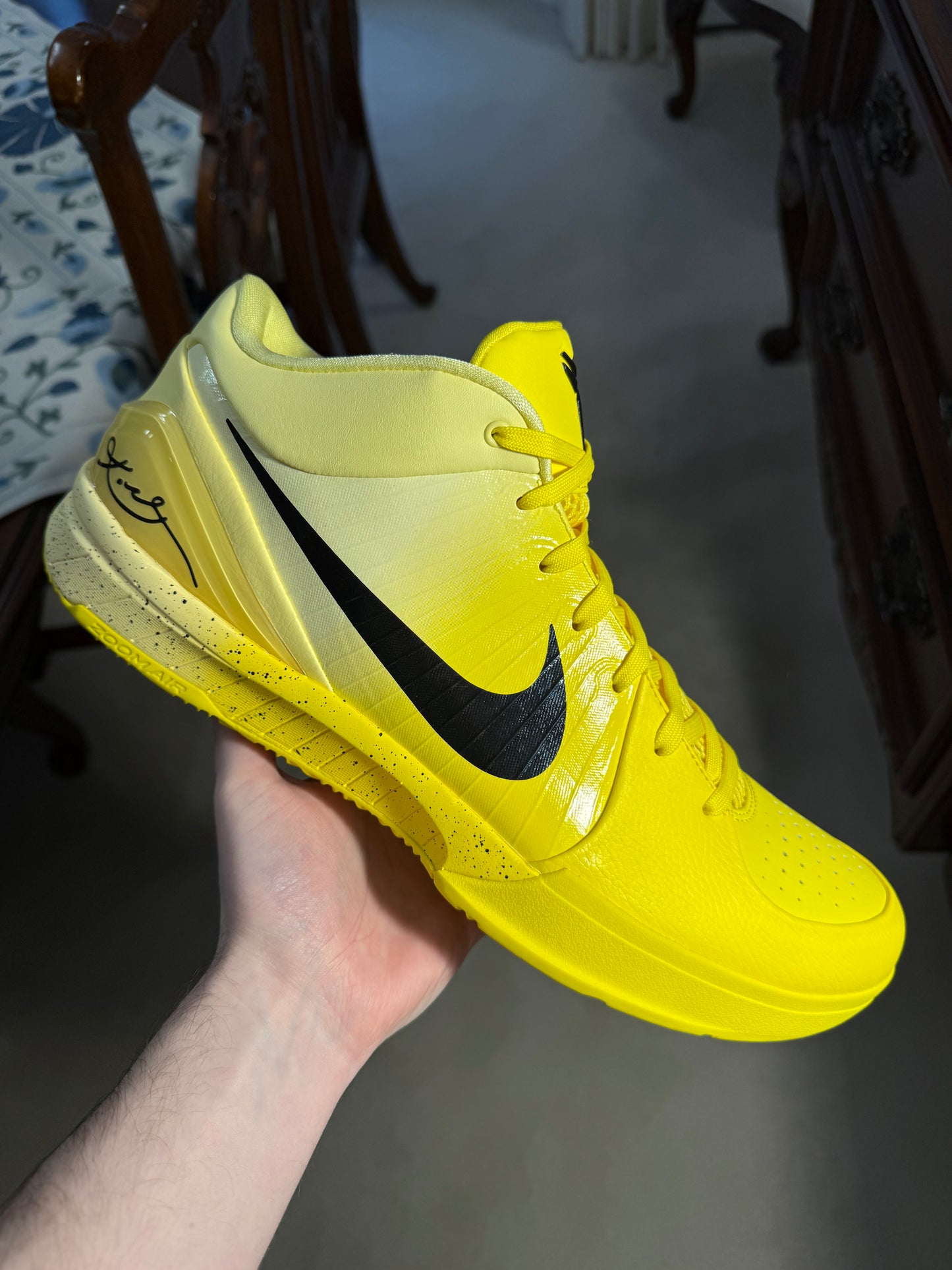 Kobe 4 Protro CHBL