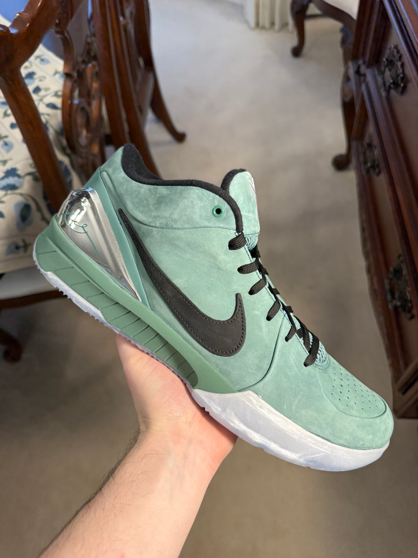 Kobe 4 Protro Girl Dad