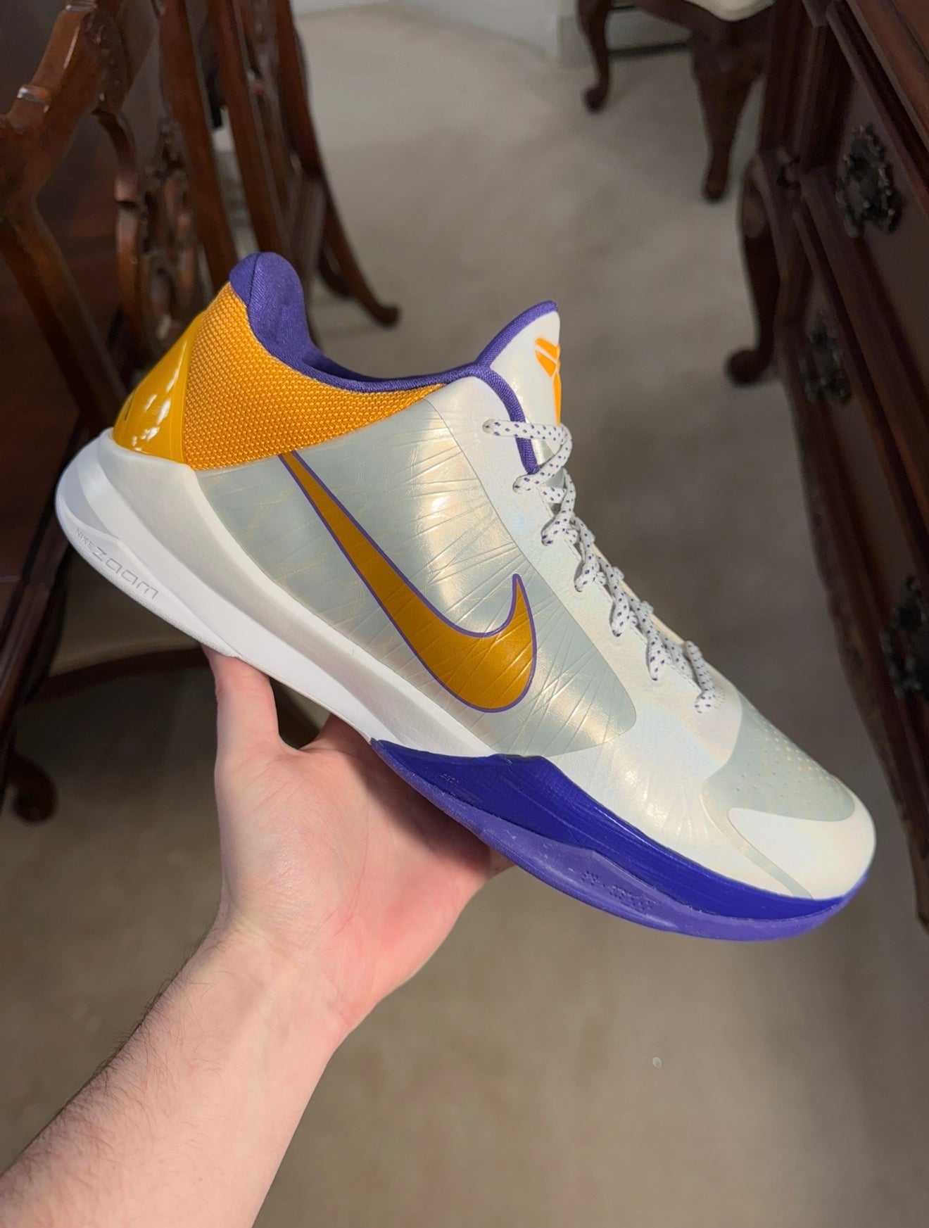 Kobe 5 Lakers Home