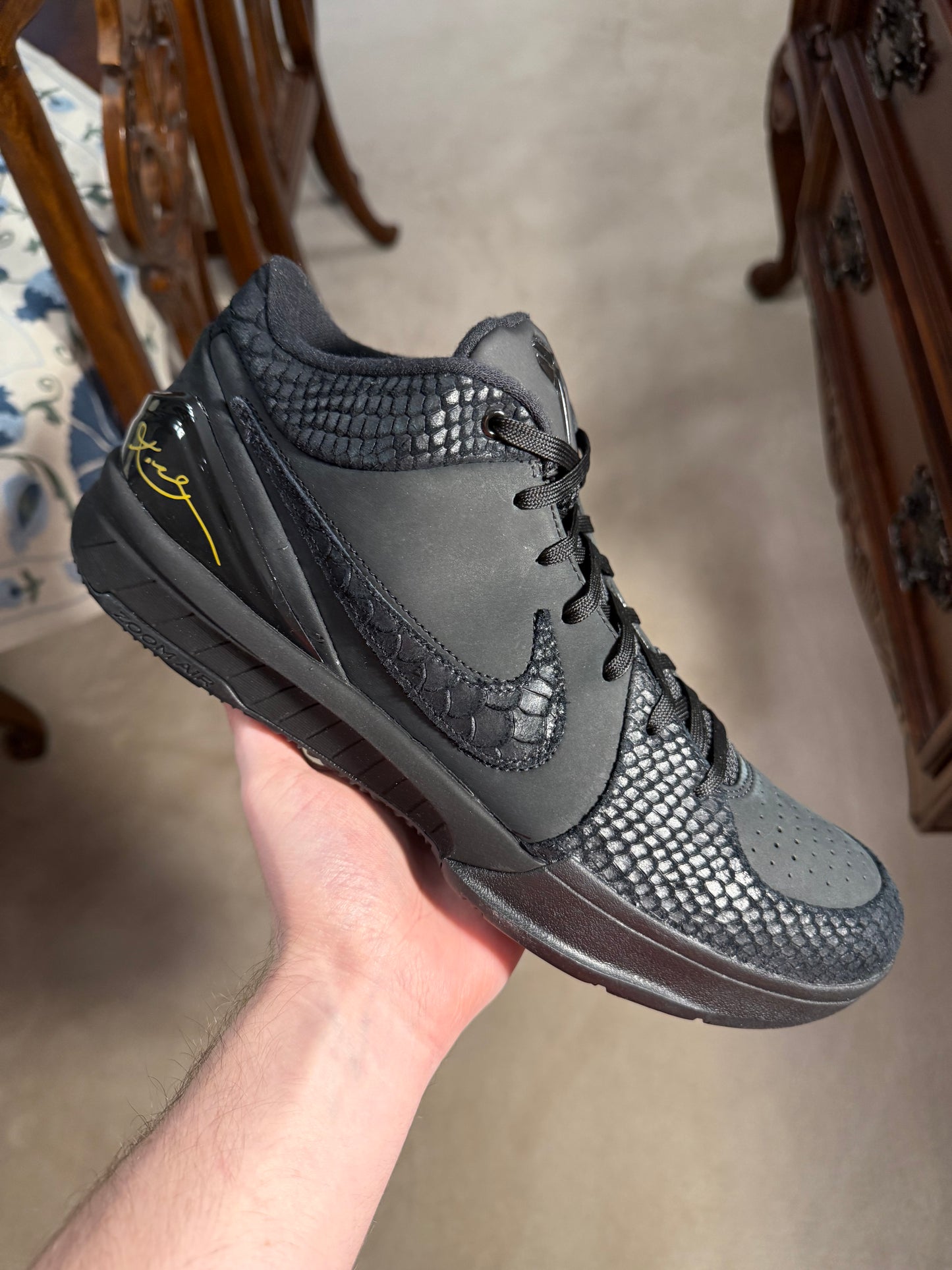 Kobe 4 Protro Gift of Mamba