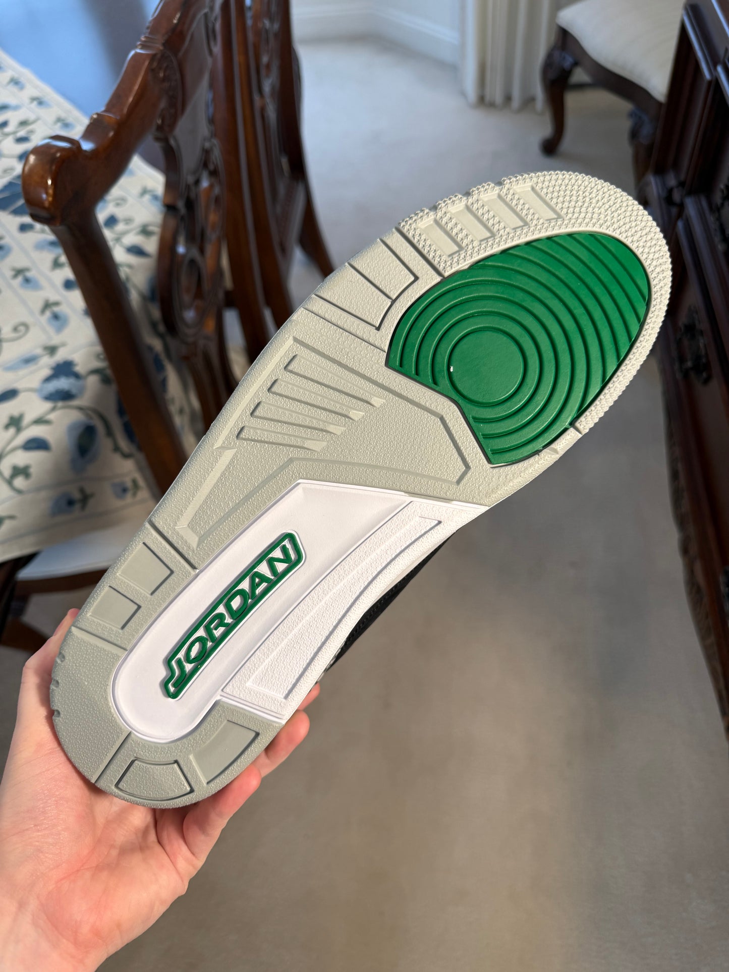Jordan Retro 3 Pine Green
