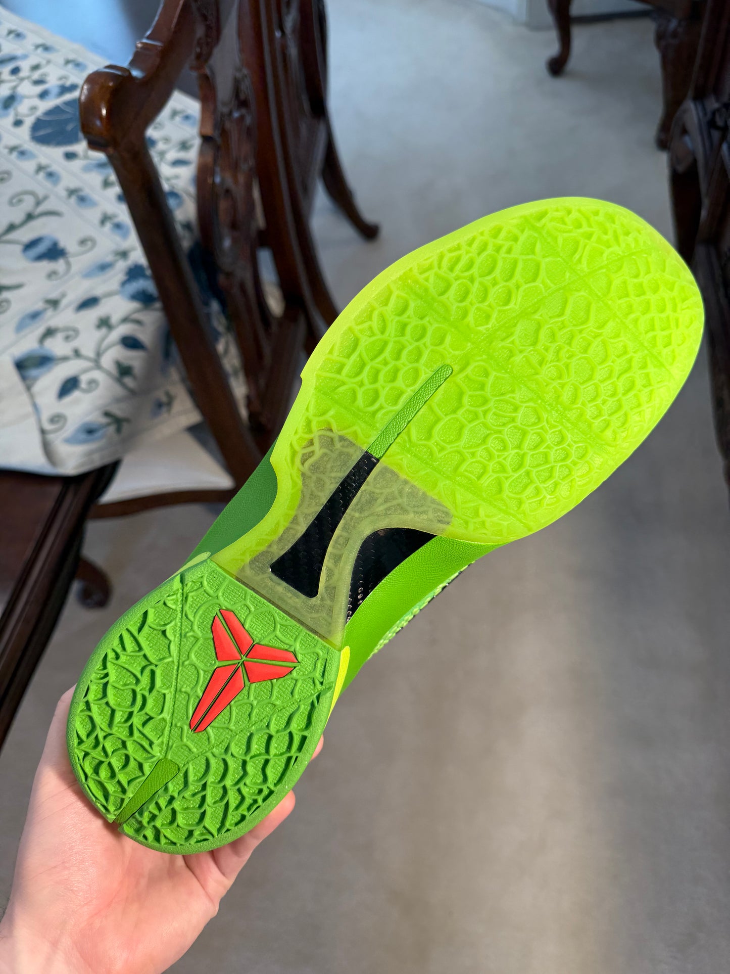 Kobe 6 Protro Grinch