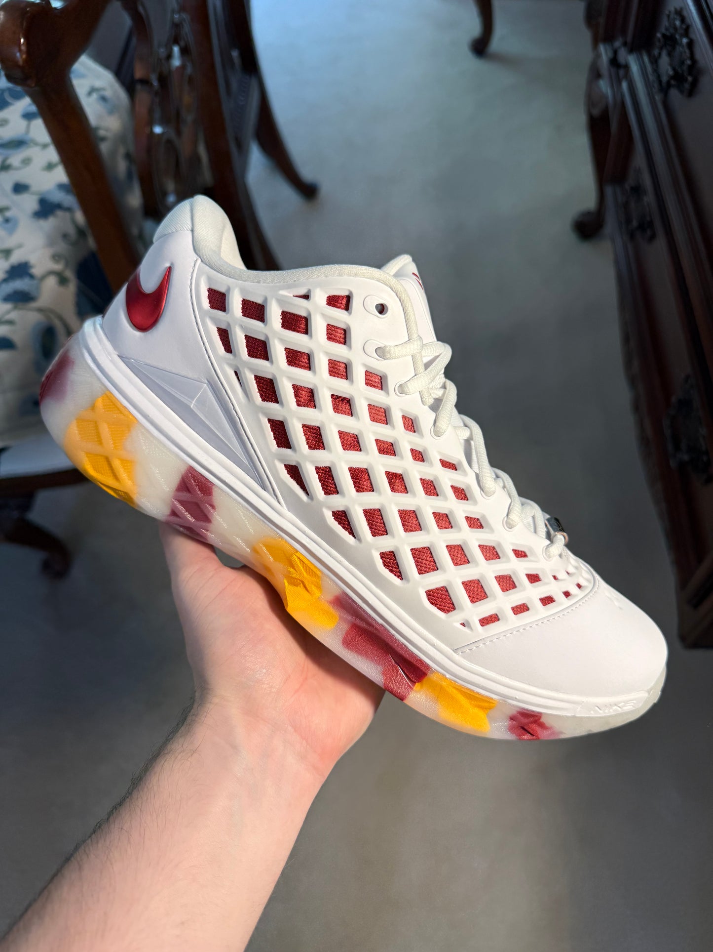 Kobe 3 Protro Low USC PE White