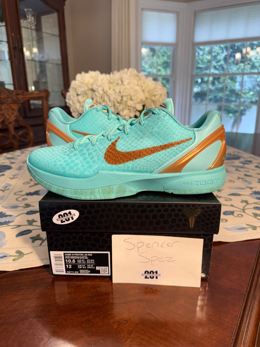 Kobe 6 Protro Jalen Brunson Statue of Liberty