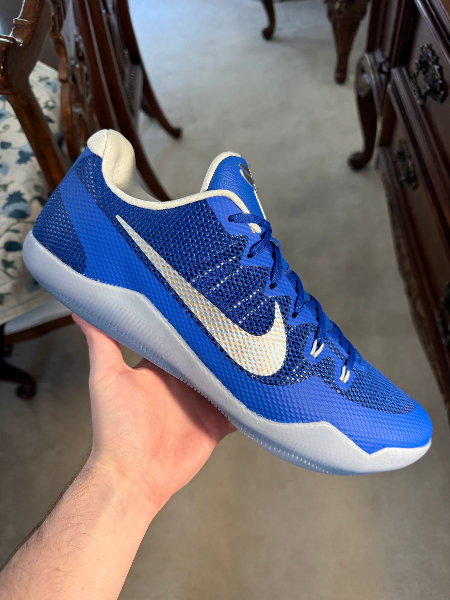 Kobe 11 TB Game Royal