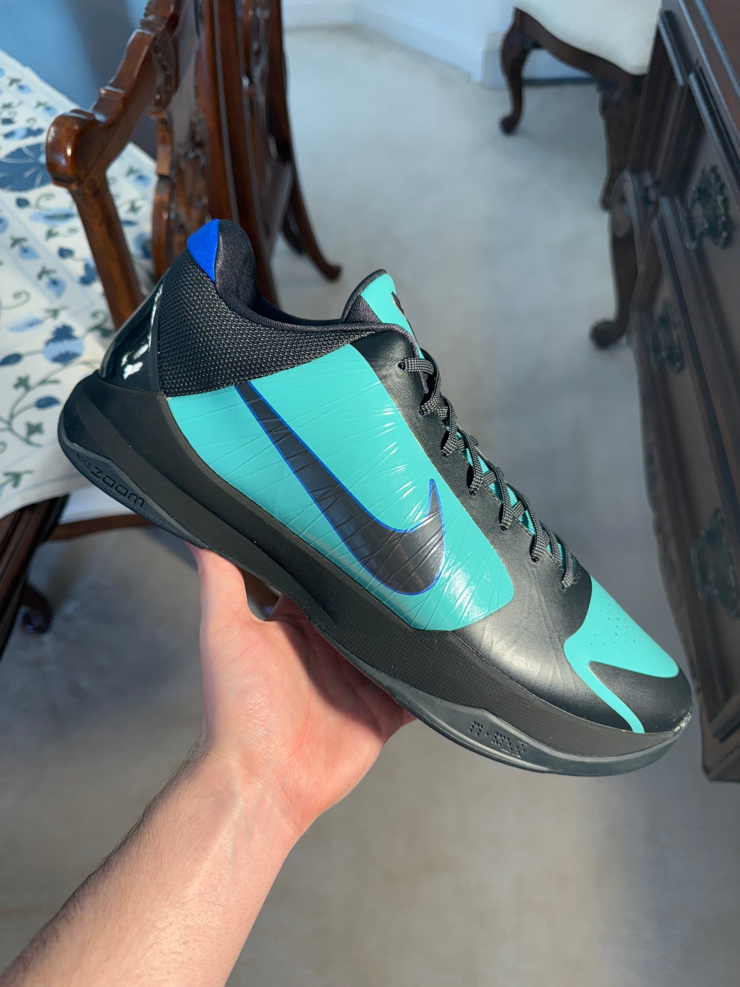 Kobe 5 Protro The Academy
