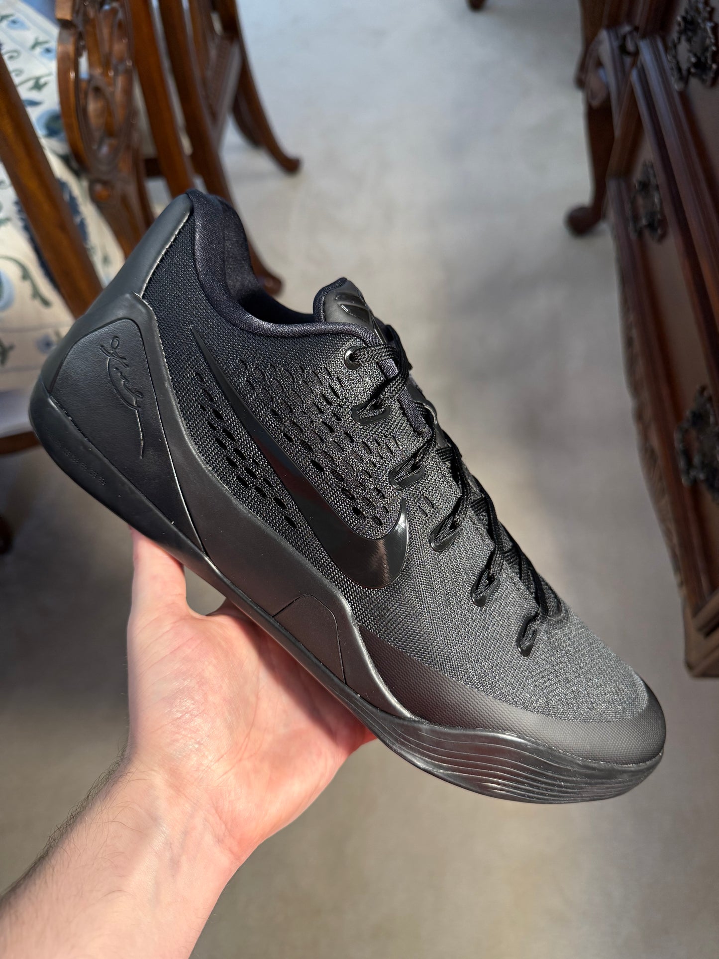 Kobe 9 EM Low Protro TB Black