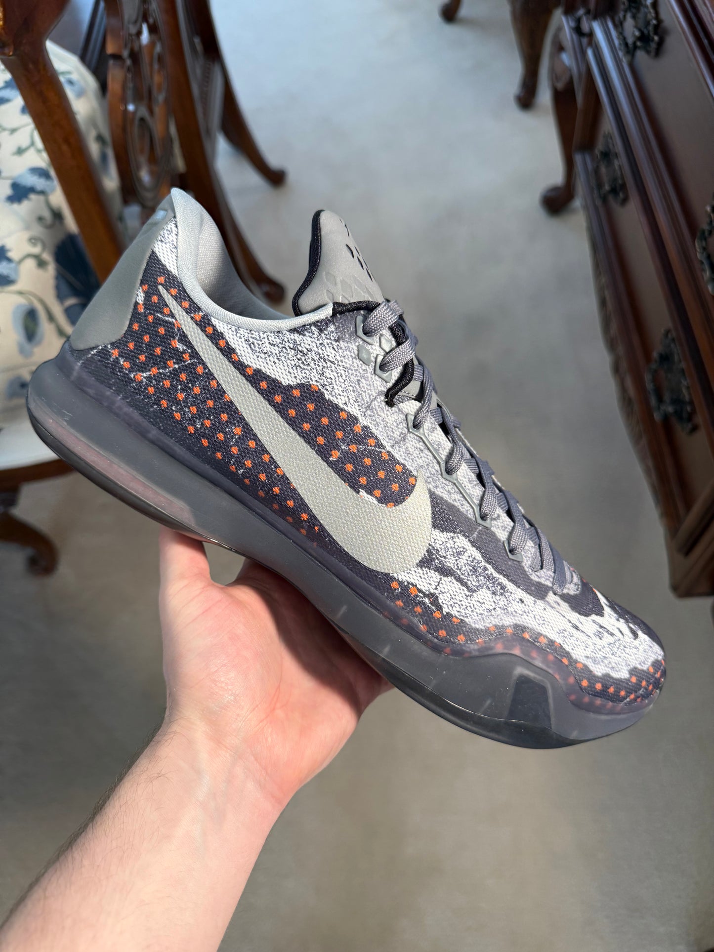 Kobe 10 Pain