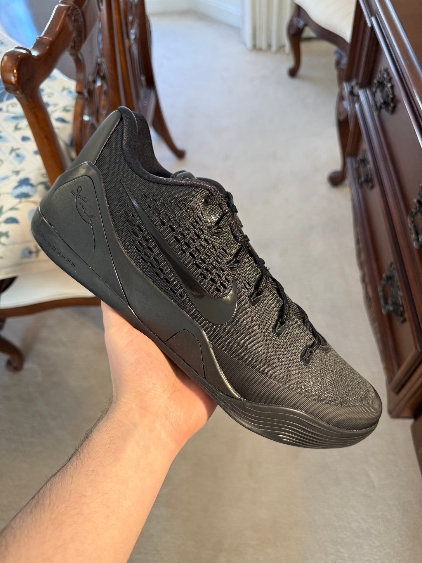 Kobe 9 EM Low Protro TB Black