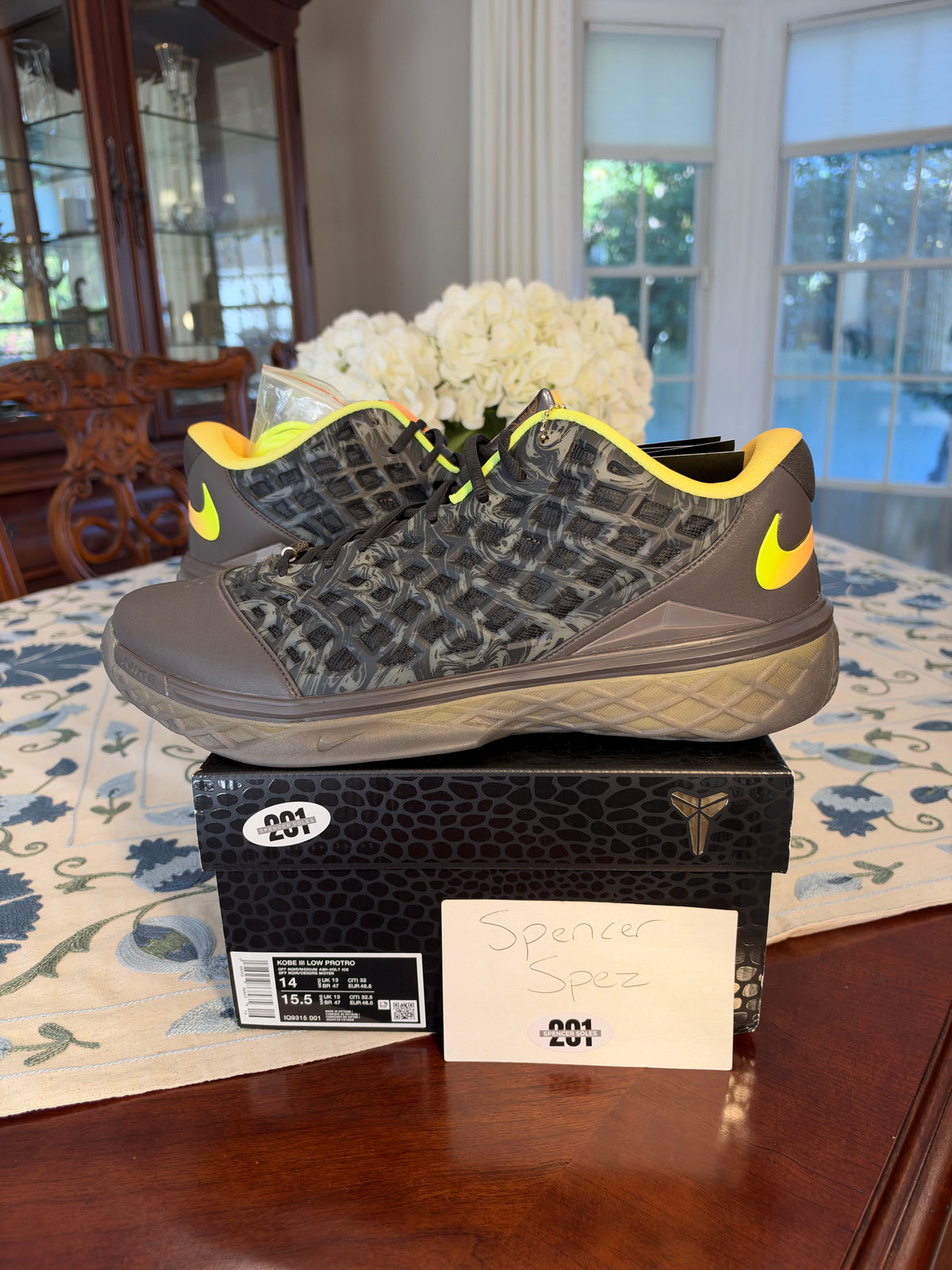 Kobe 3 Protro Low EYBL
