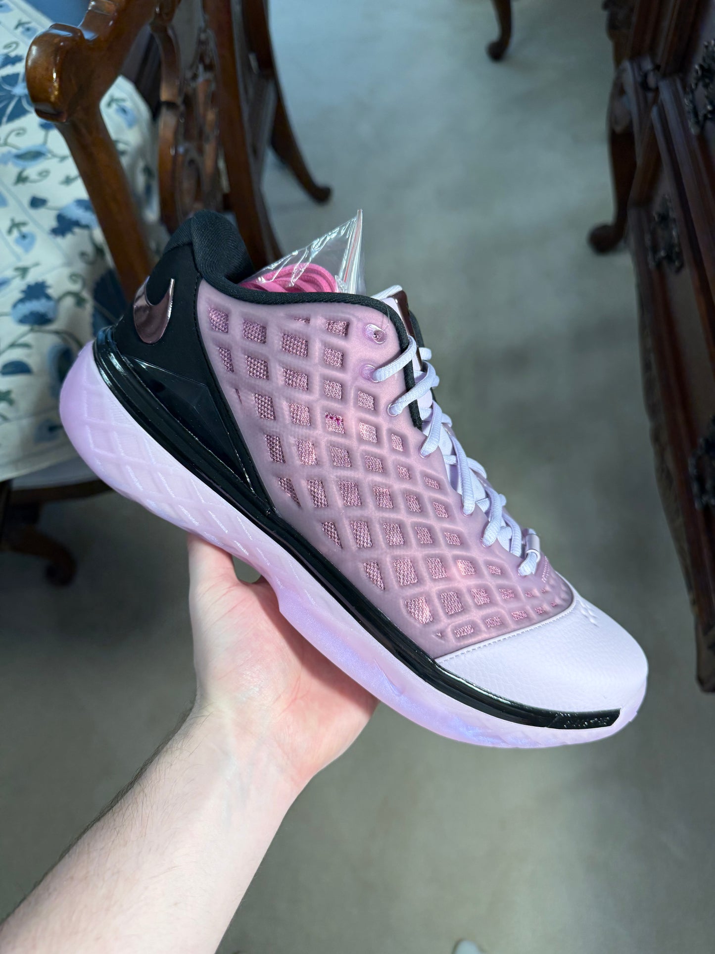Kobe 3 Protro Low Pink Quartz
