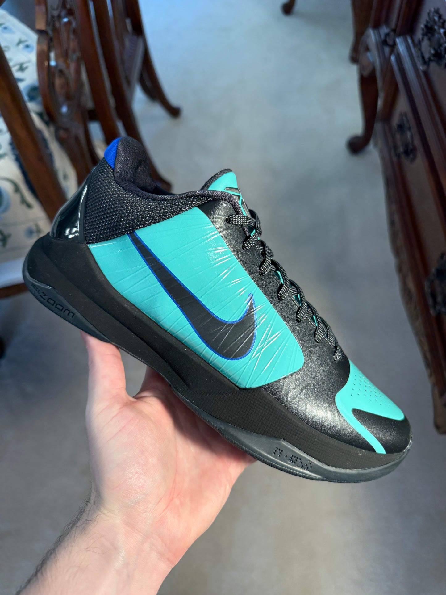 Kobe 5 Protro The Academy