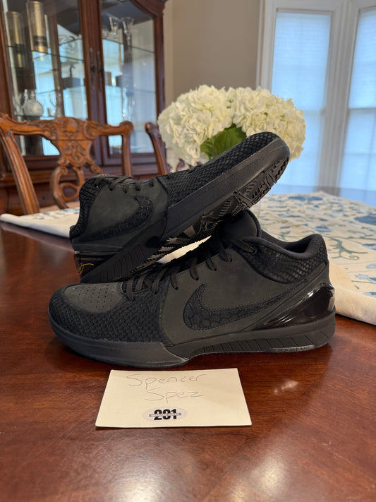 Kobe 4 Protro Gift of Mamba