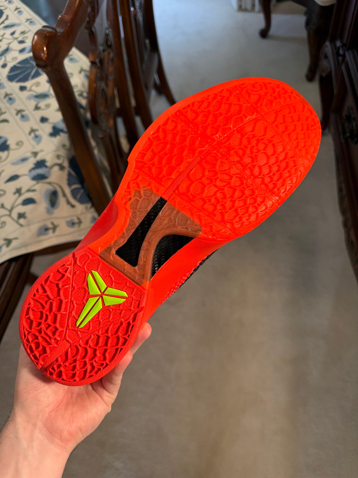 Kobe 6 Protro Reverse Grinch