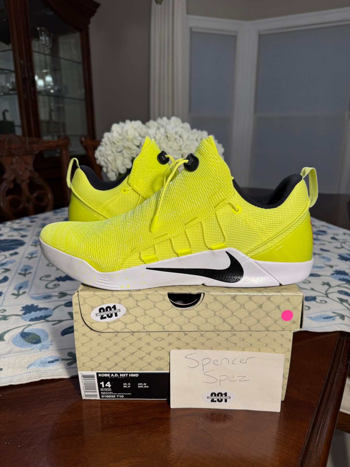 Kobe A.D. NXT Volt