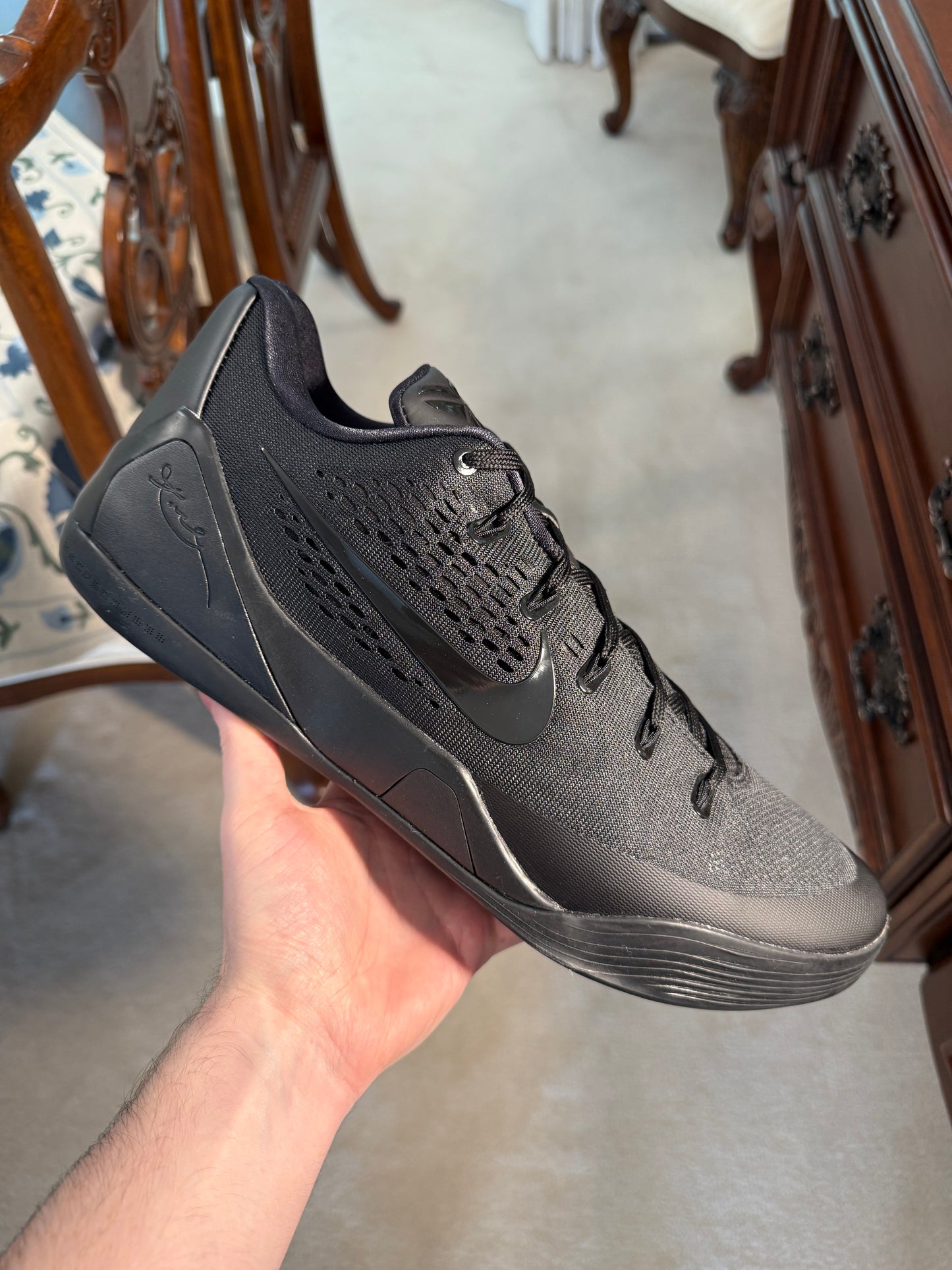 Kobe 9 EM Low Protro TB Black