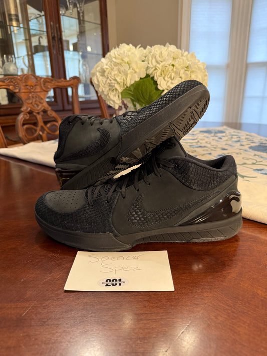Kobe 4 Protro Gift of Mamba *Used*