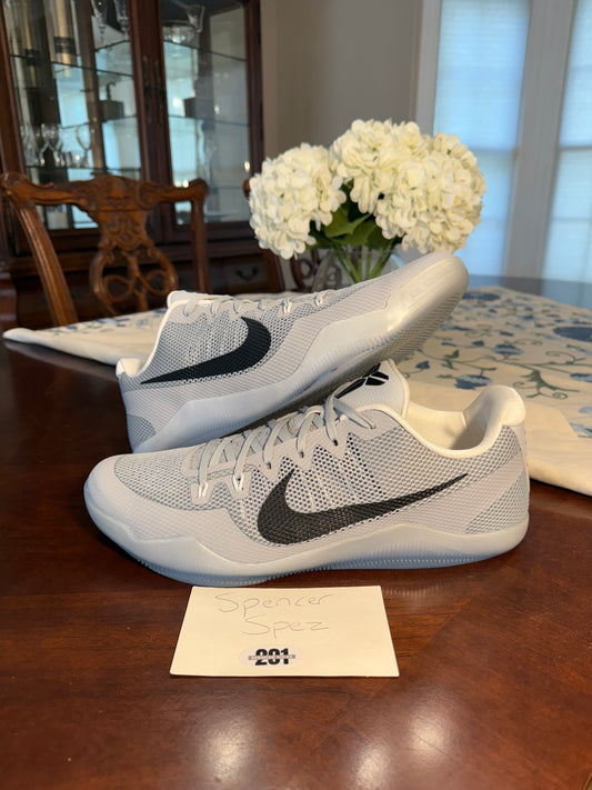 Kobe 11 TB Wolf Grey