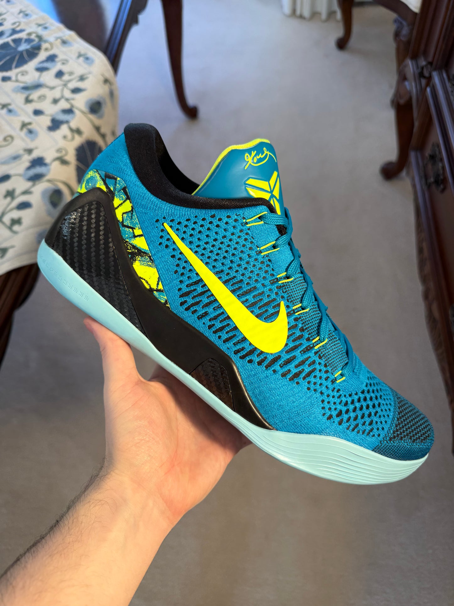 Kobe 9 Elite Low Protro Perspective