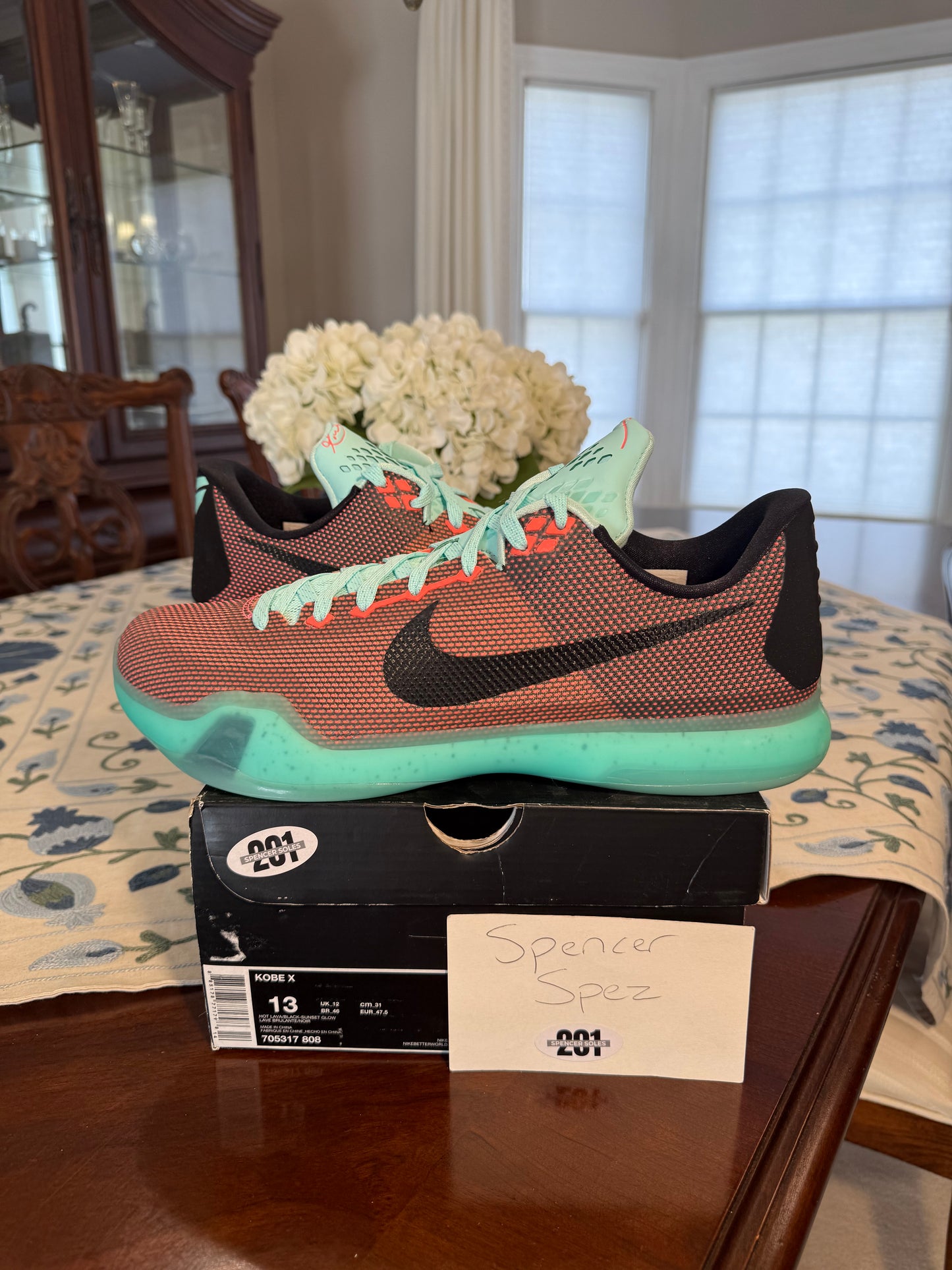 Kobe 10 Easter