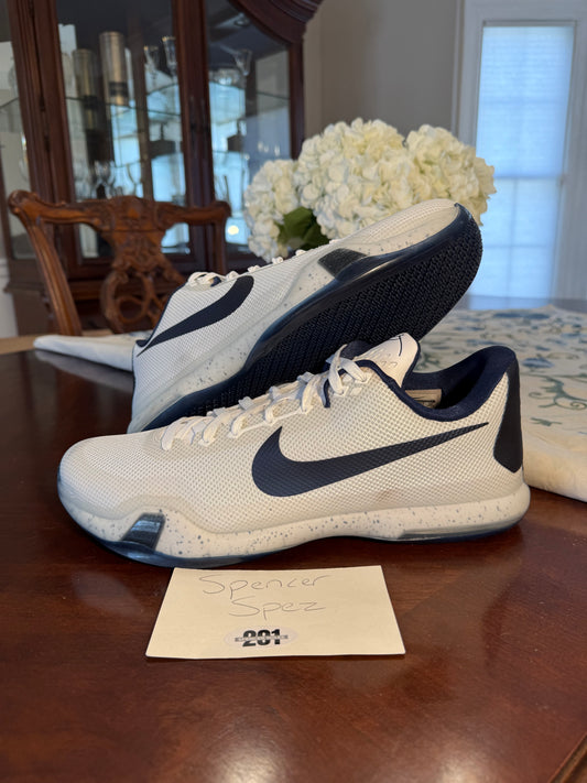 Kobe 10 TB White/Navy Blue