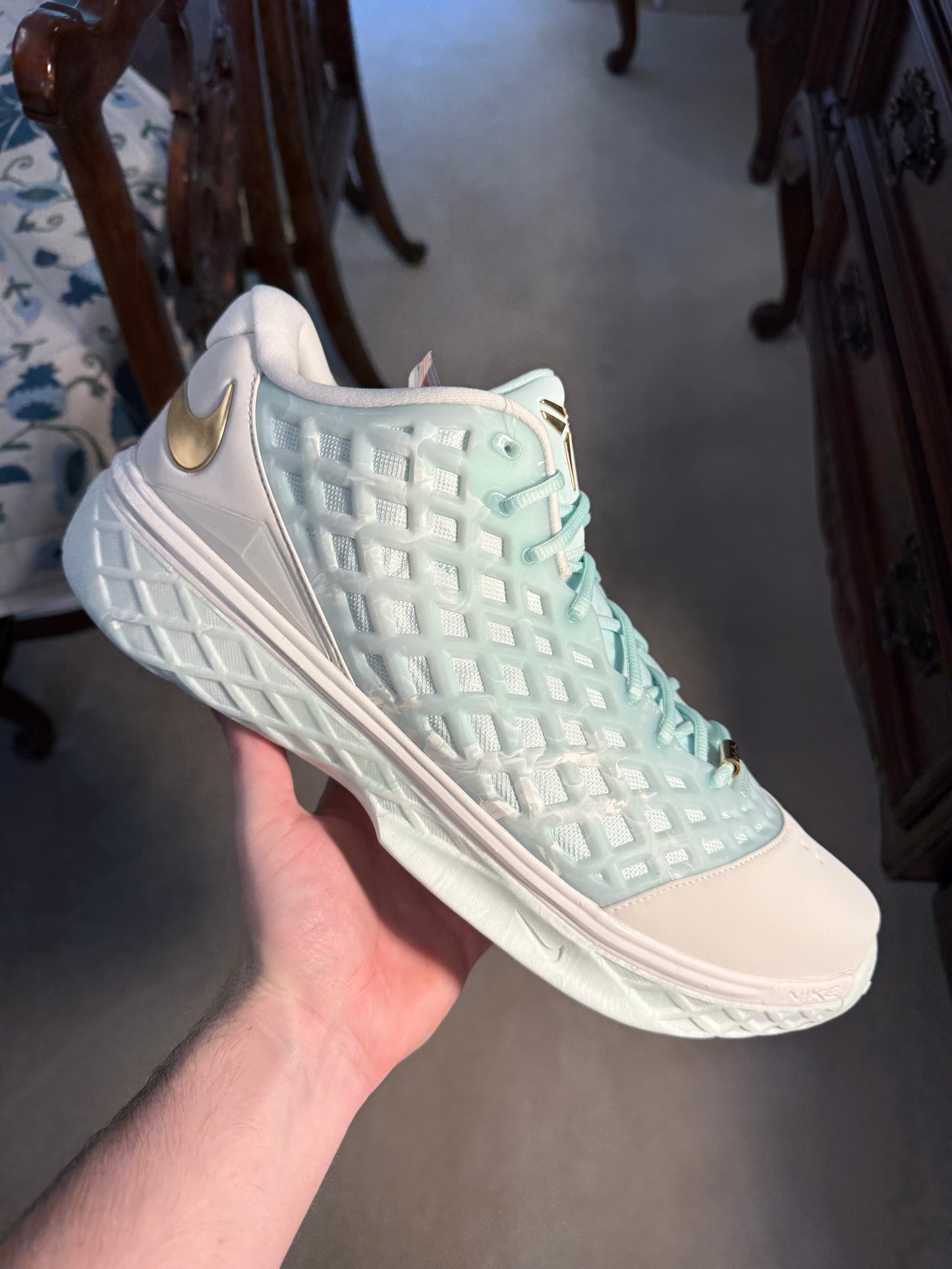 Kobe 3 Protro Low CHBL