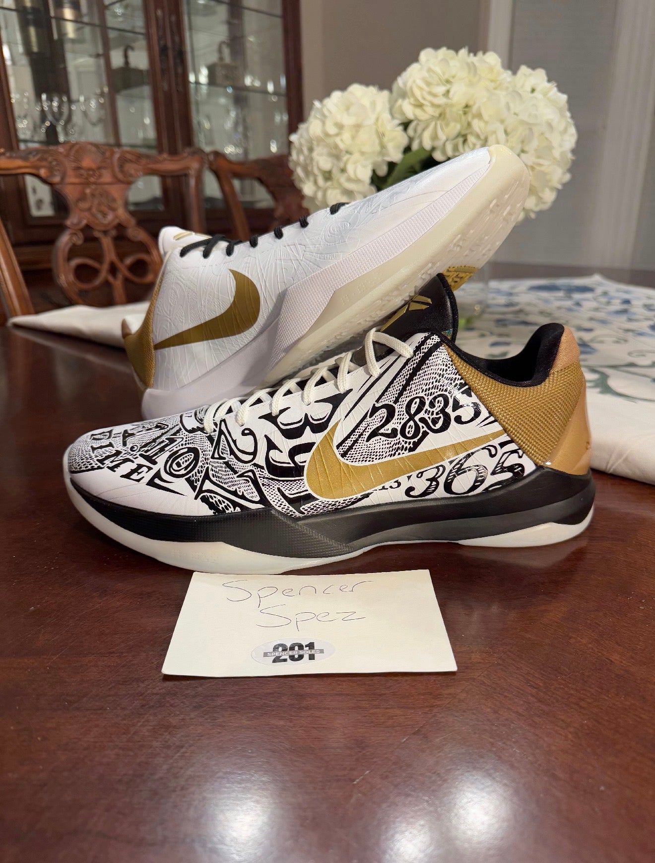Kobe 5 Protro Big Stage Parade