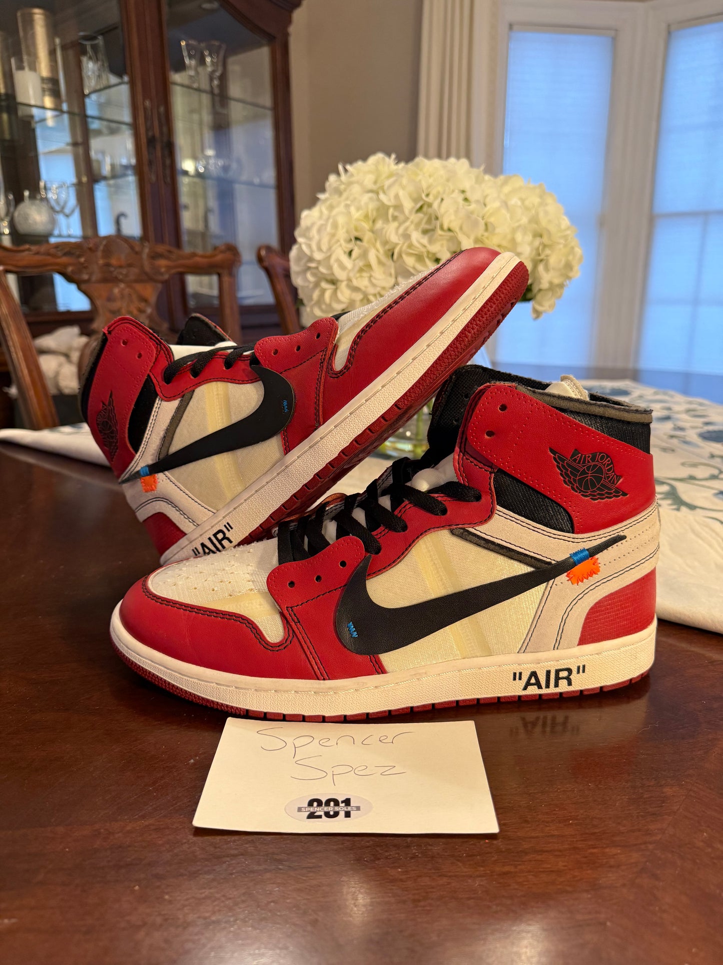 Jordan Retro 1 High Off-White Chicago