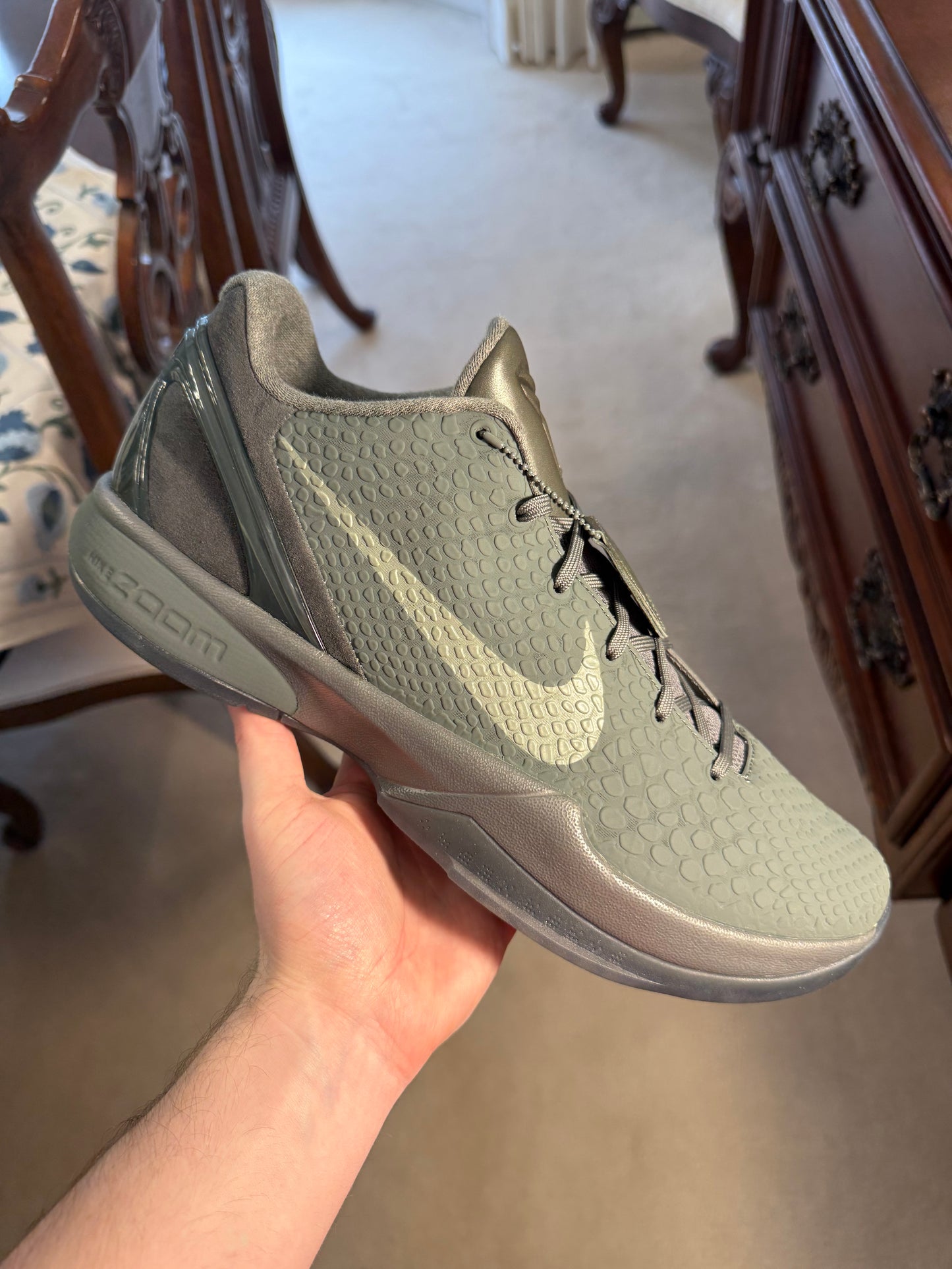 Kobe 6 Fade to Black