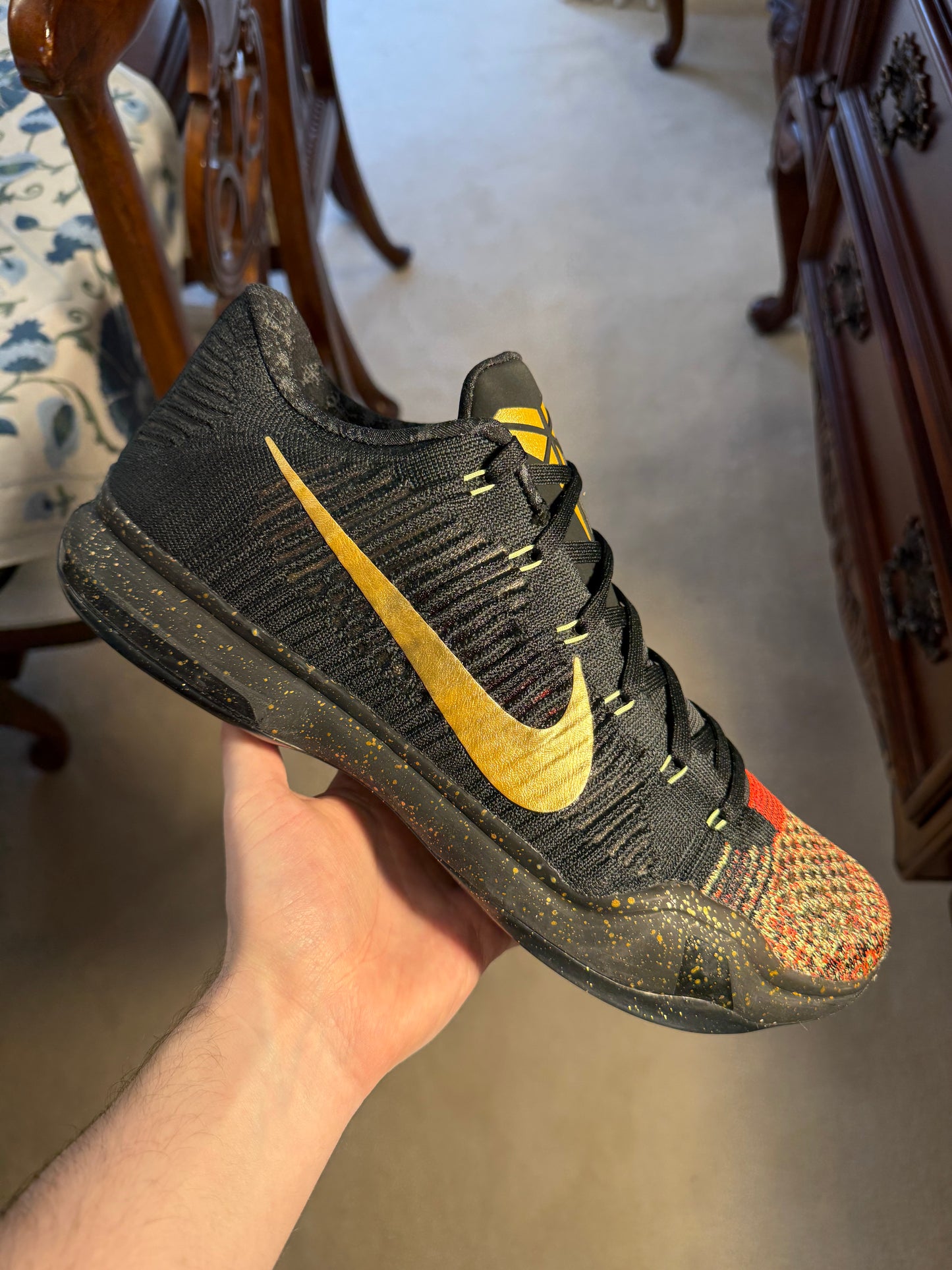 Kobe 10 Elite Low Christmas