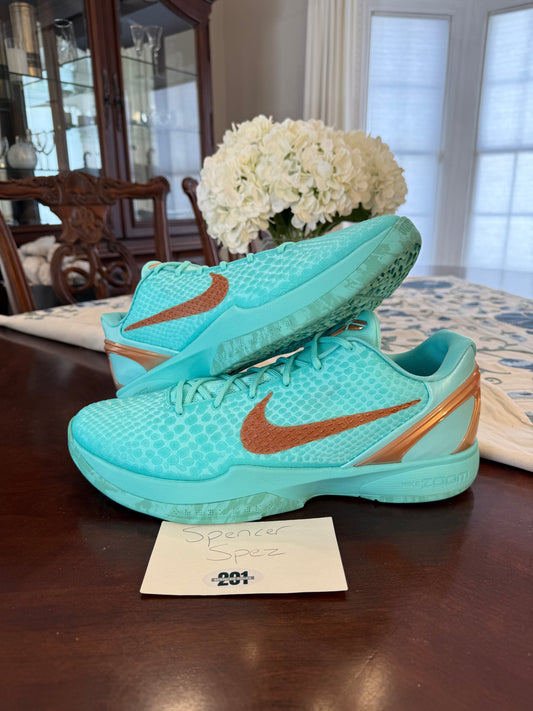 Kobe 6 Protro Jalen Brunson Statue of Liberty