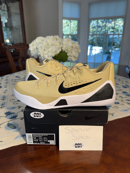 Kobe 9 EM Low Protro TB Team Gold