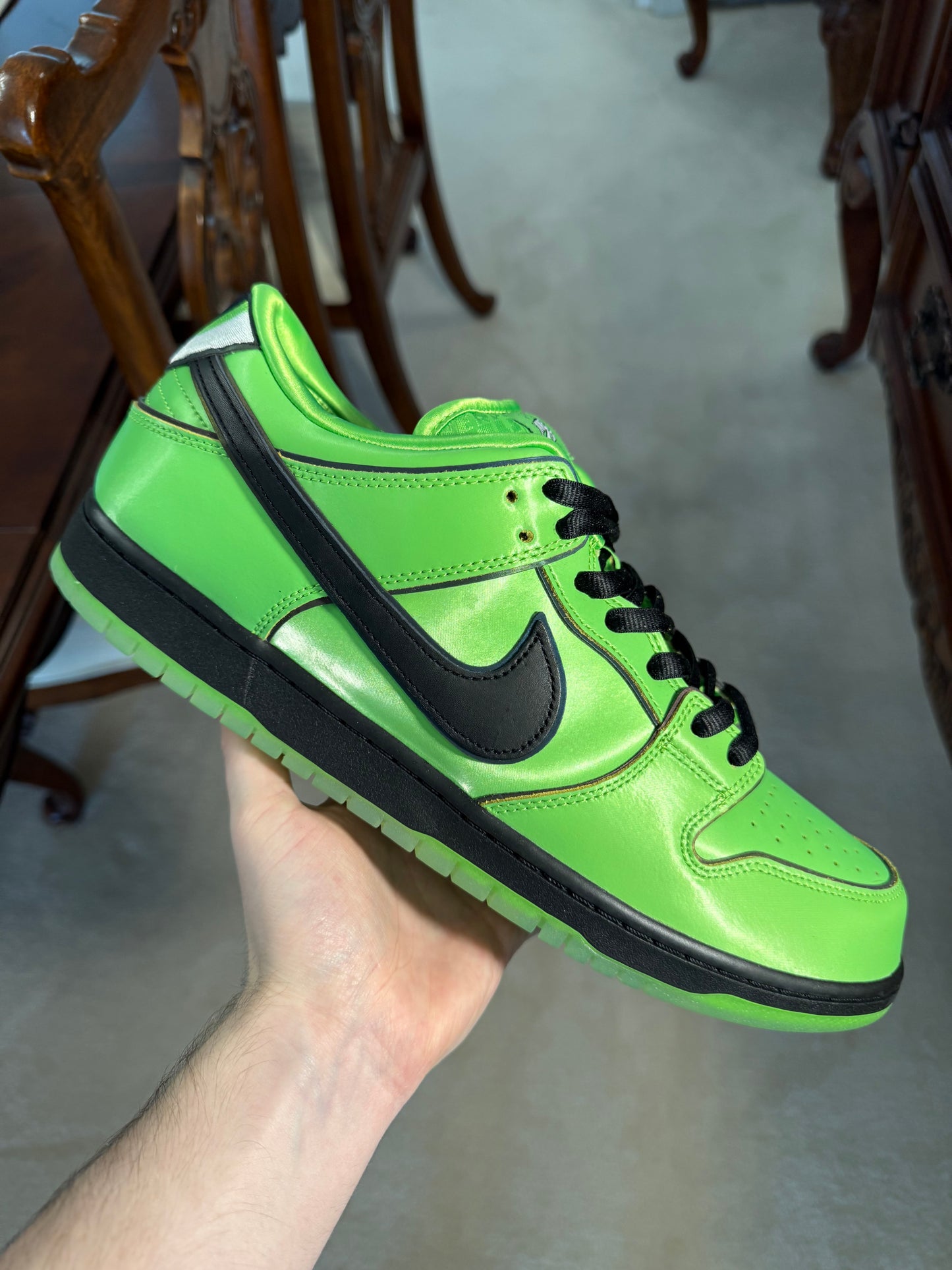 Nike SB Dunk Low Powerpuff Buttercup