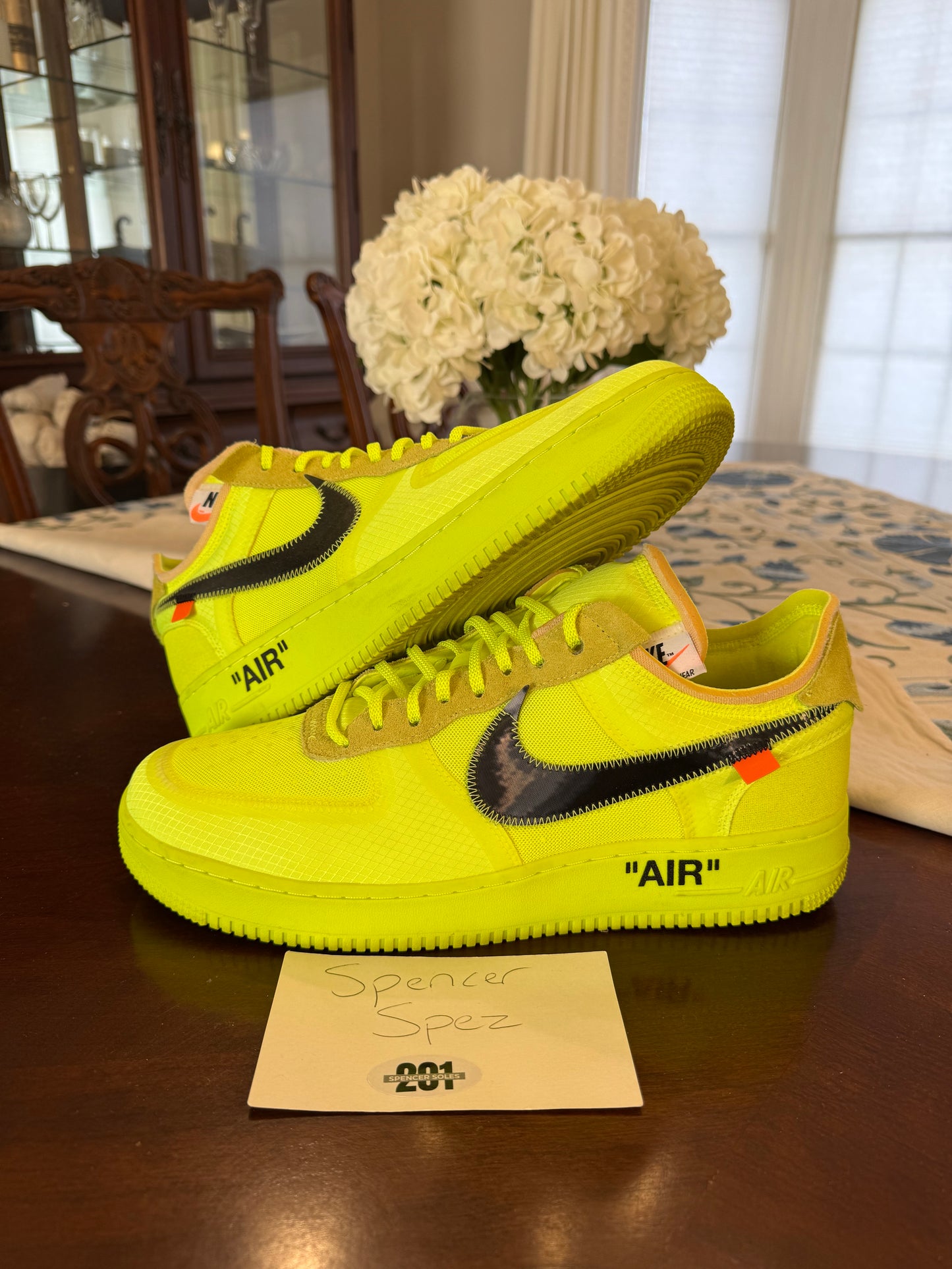 Air Force 1 Low Off-White Volt