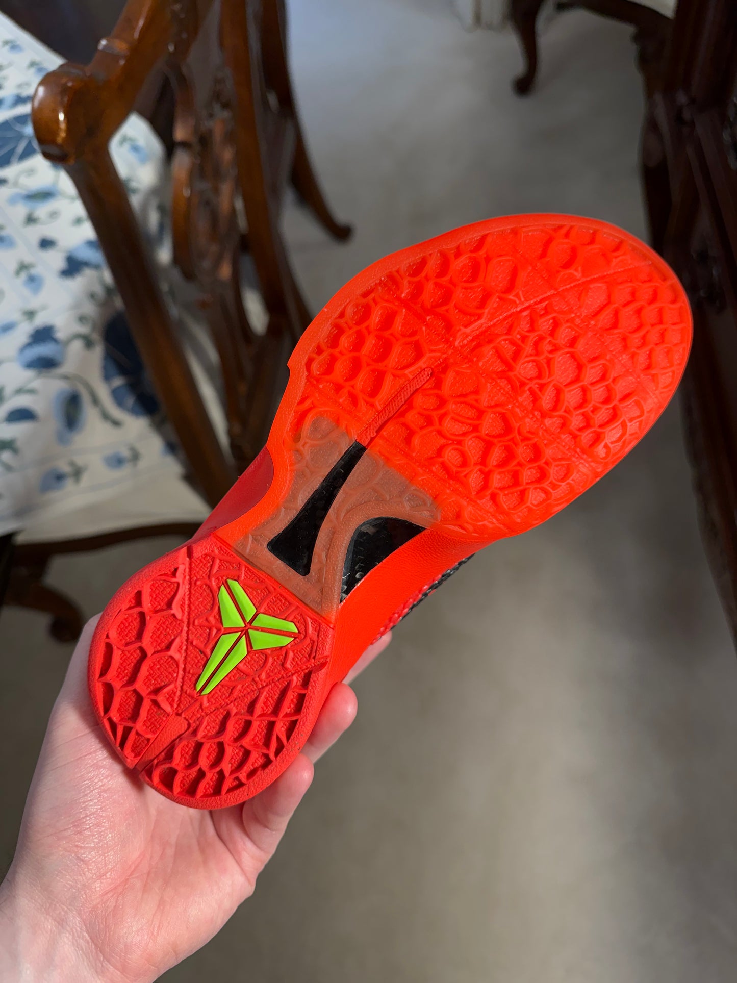 Kobe 6 Protro Reverse Grinch