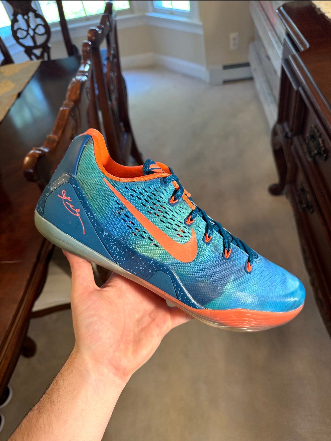 Kobe 9 Peach Jam