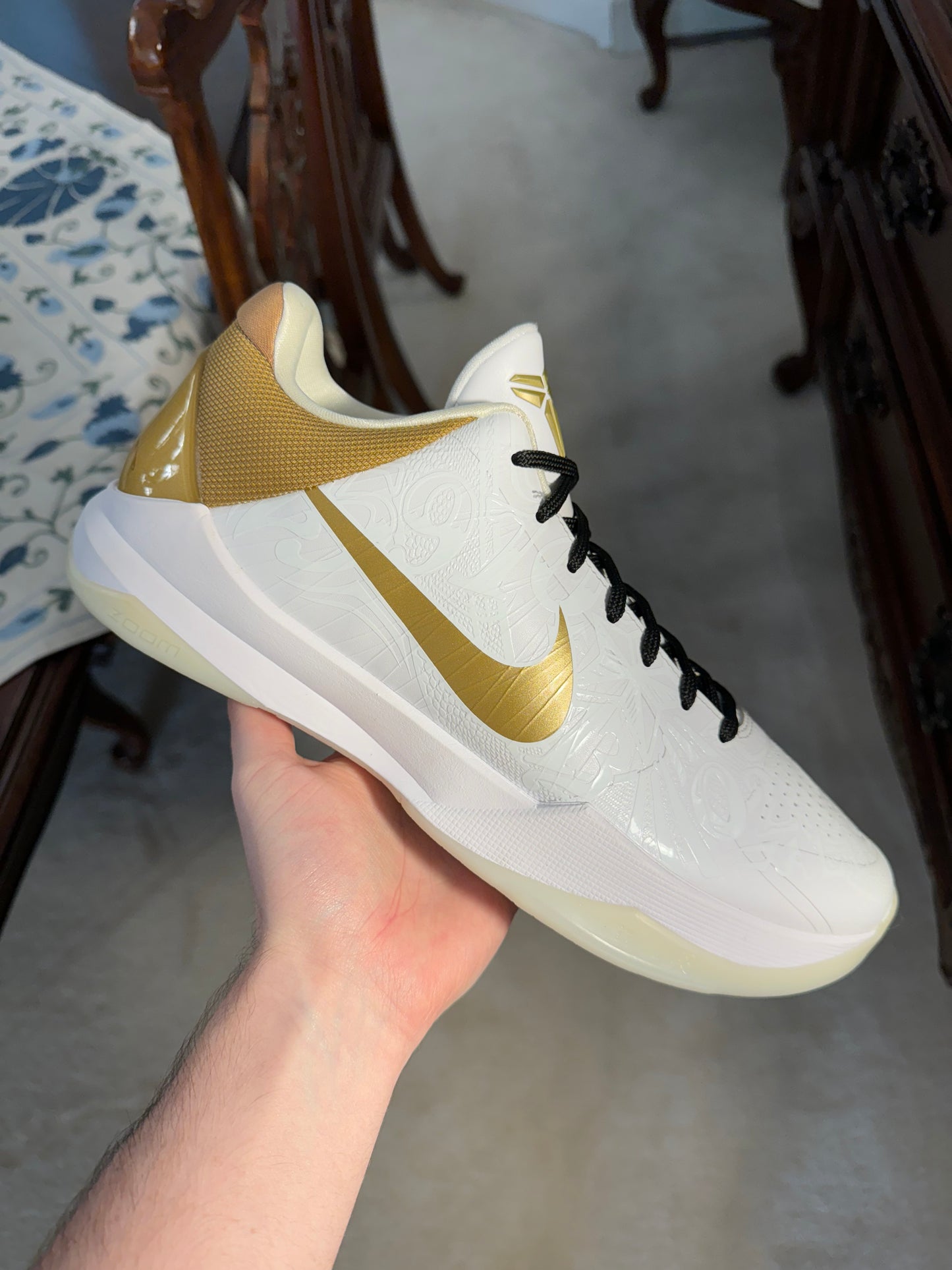 Kobe 5 Protro Big Stage Parade